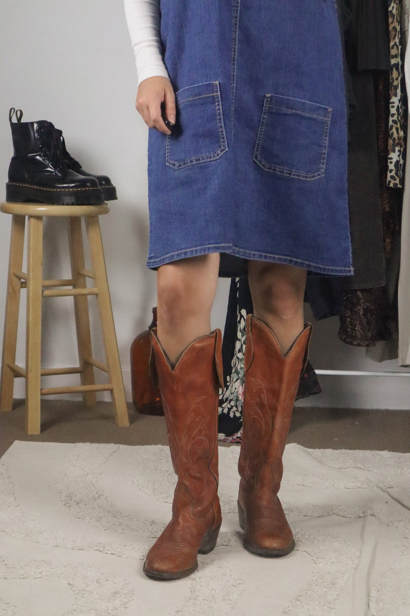 Vintage x Leather Cowgirl Boots (W9/9.5)