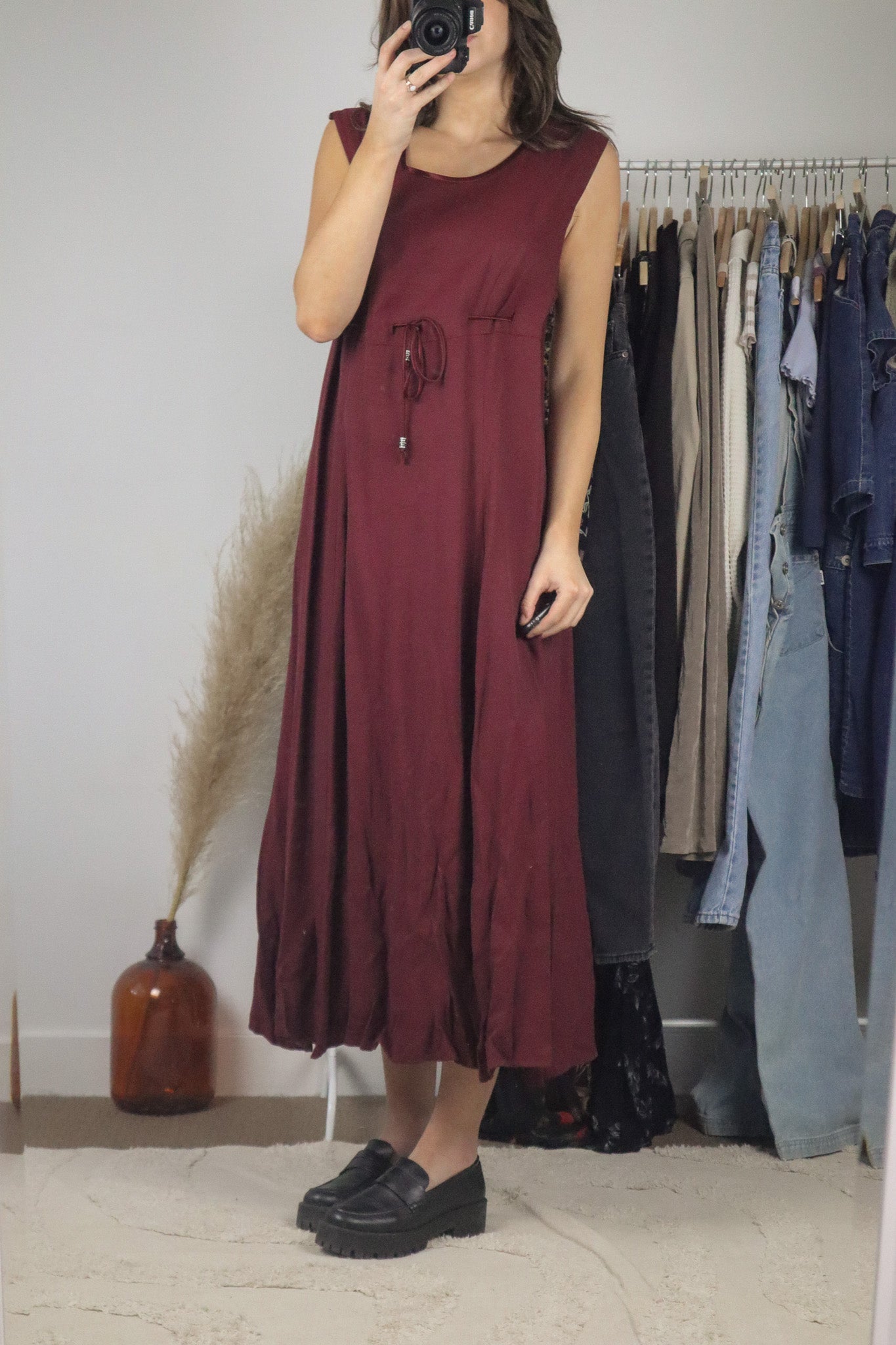 Made in Canada x Vintage x Tie Maxi Dress (10/12)