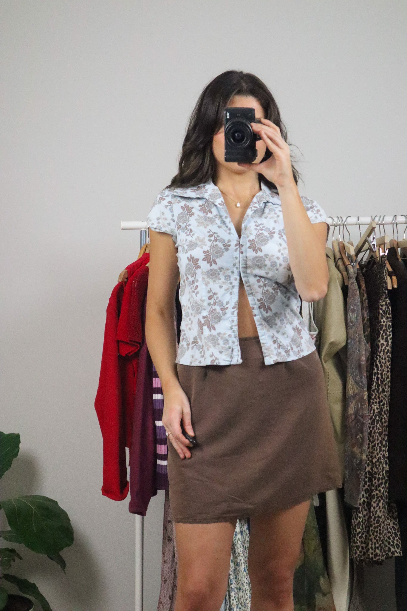 Made in Canada x Vintage x Clasp Patterned Collared Blouse (S/M)