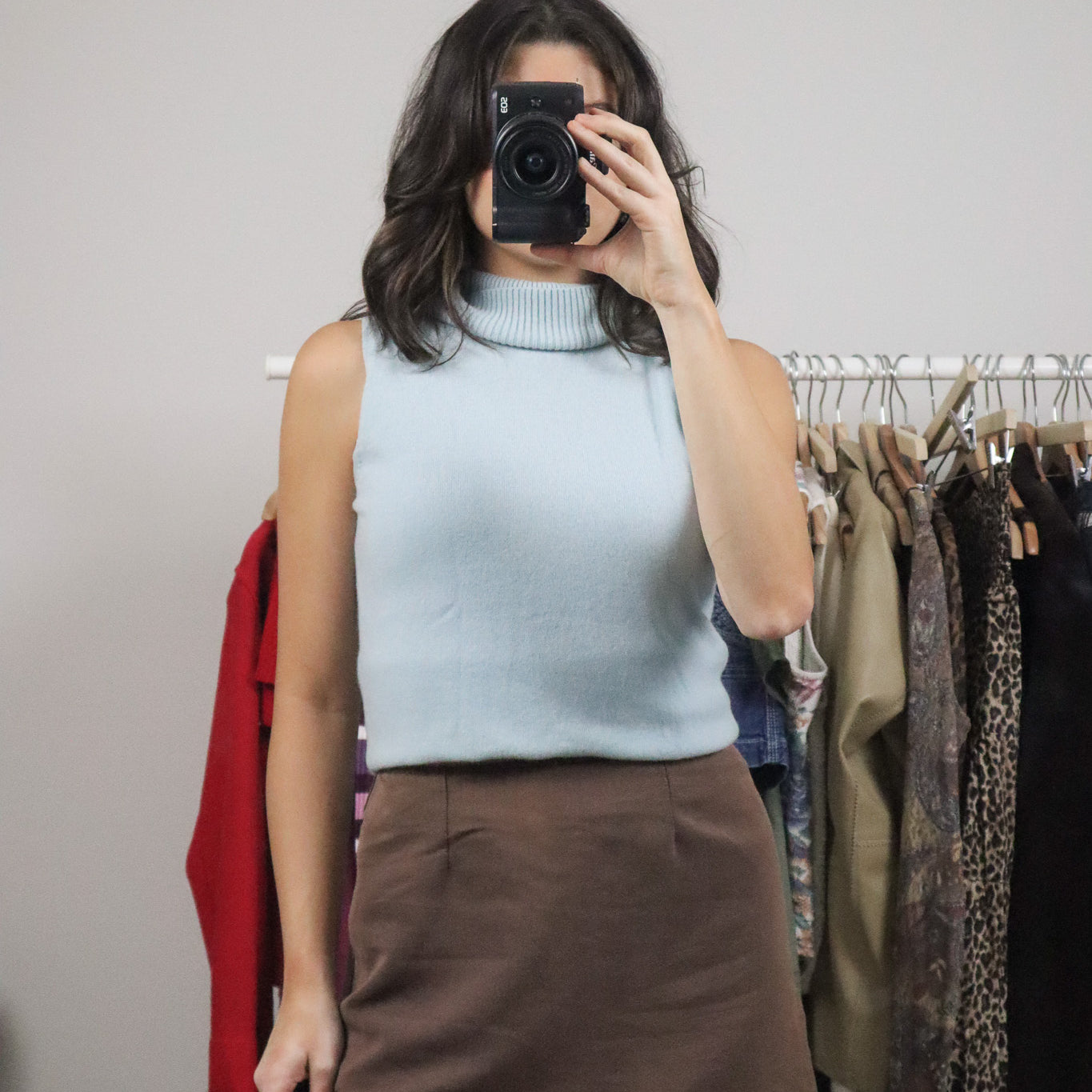 Vintage x Cashmere Sleeveless Turtleneck (S)