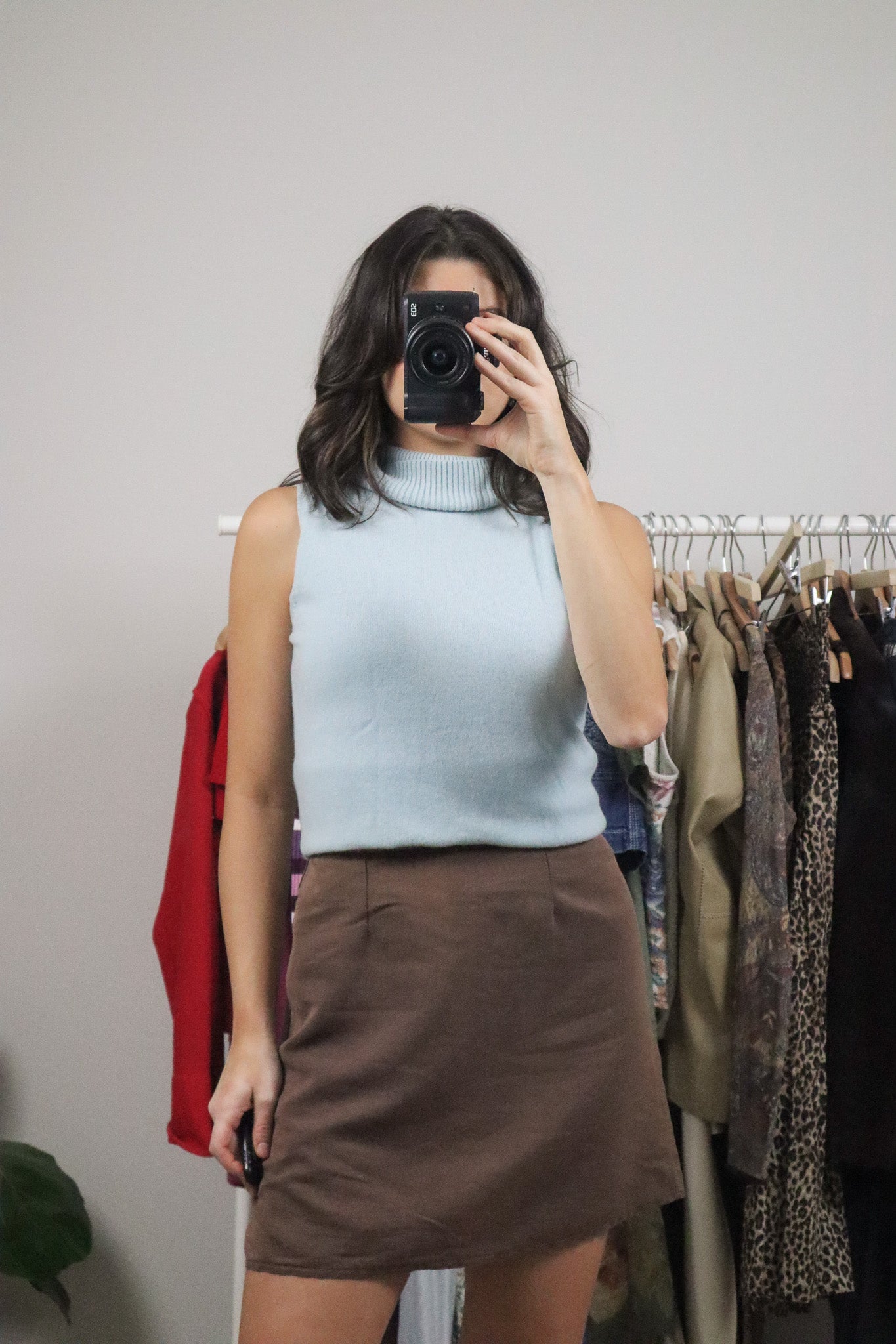 Vintage x Cashmere Sleeveless Turtleneck (S)