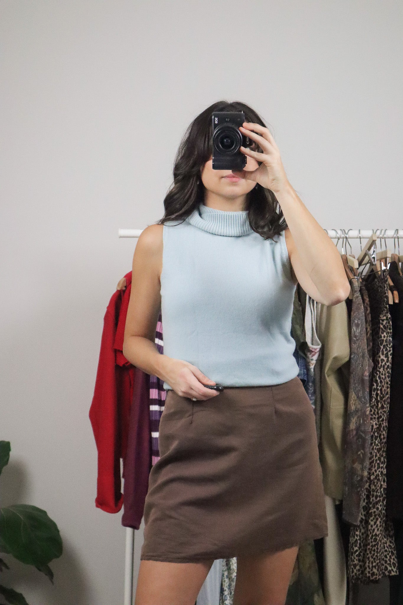 Vintage x Cashmere Sleeveless Turtleneck (S)