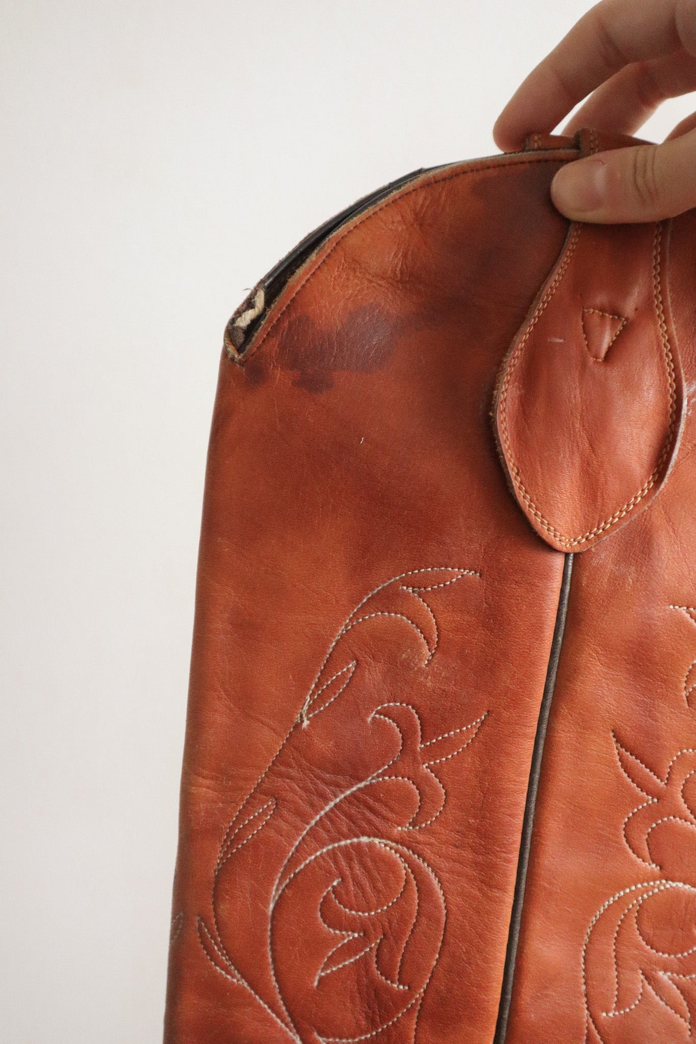 Vintage x Leather Cowgirl Boots (W9/9.5)