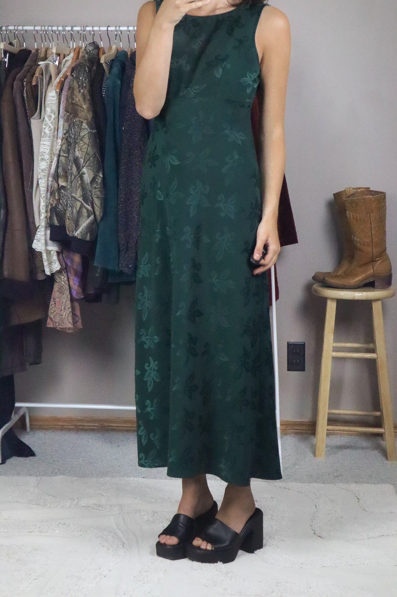 Made in USA x Vintage x Brocade Maxi Dress (4/6)