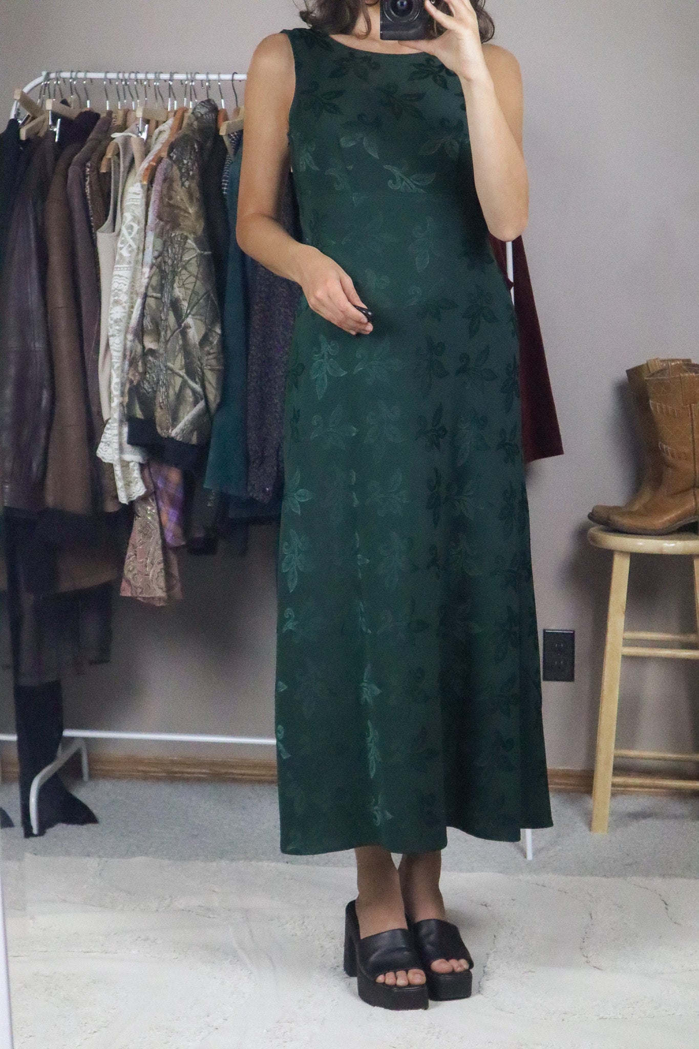 Made in USA x Vintage x Brocade Maxi Dress (4/6)