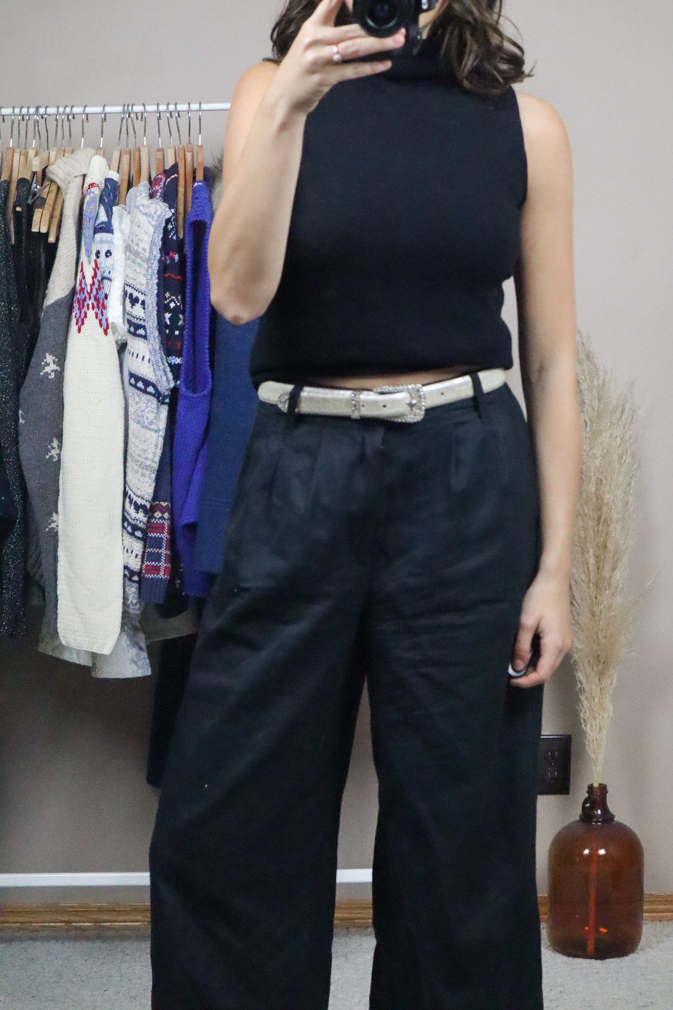 Vintage x Leather Rhinestone Belt (XS/S)