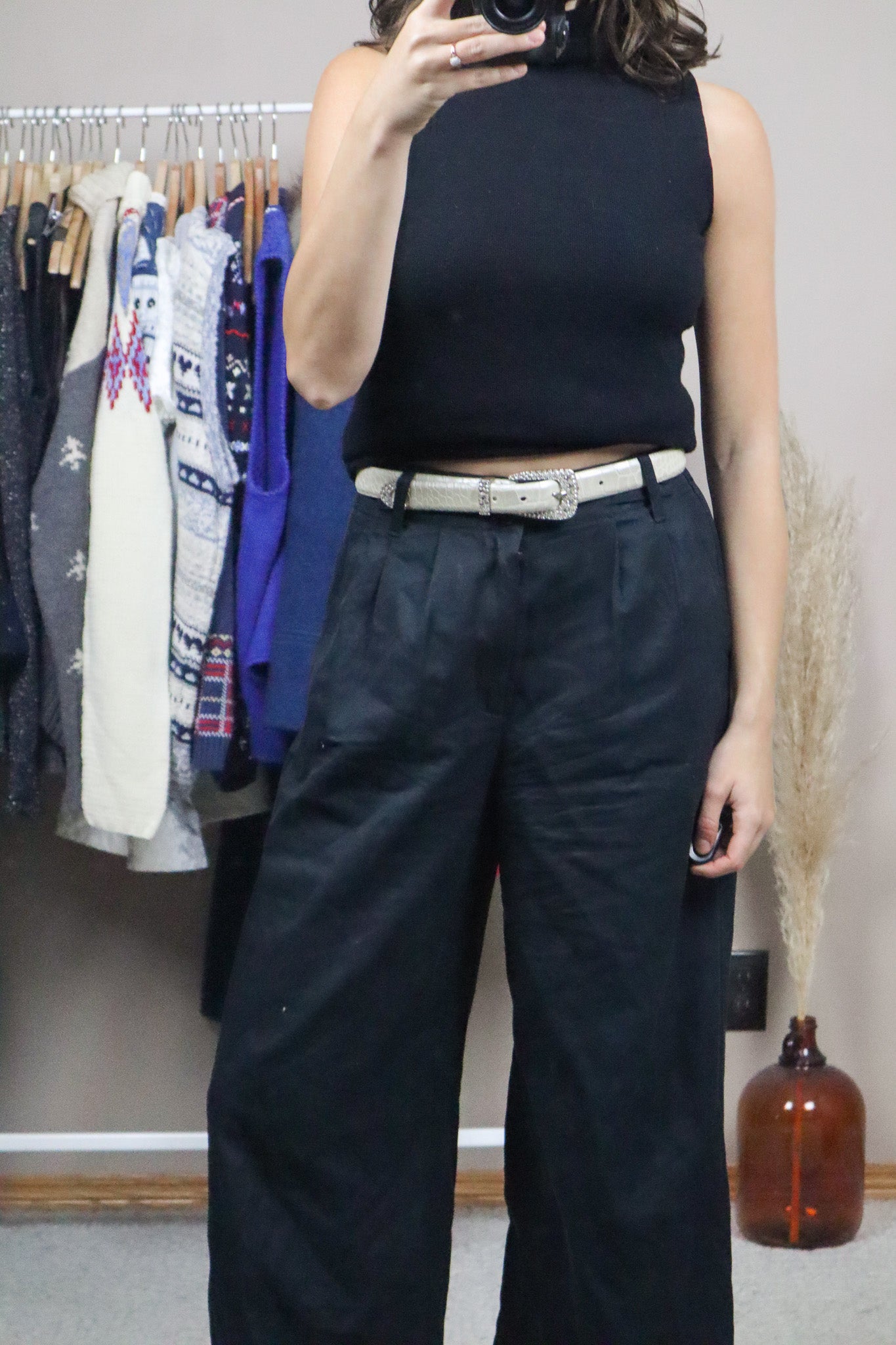Vintage x Leather Rhinestone Belt (XS/S)