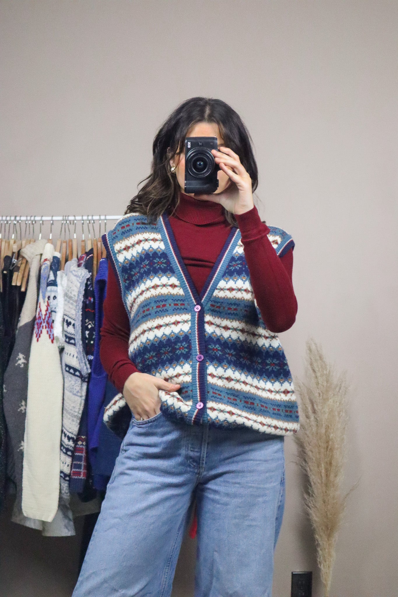 Made in Korea x Vintage x Wool Blend Patterned Vest (L/XL)