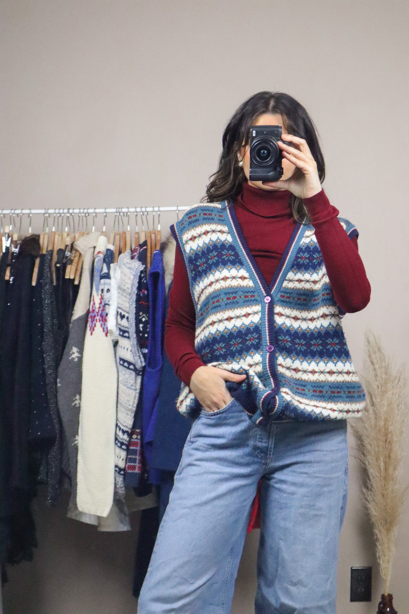 Made in Korea x Vintage x Wool Blend Patterned Vest (L/XL)