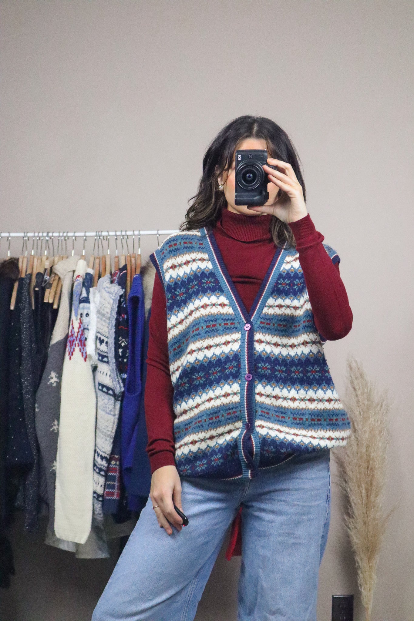 Made in Korea x Vintage x Wool Blend Patterned Vest (L/XL)