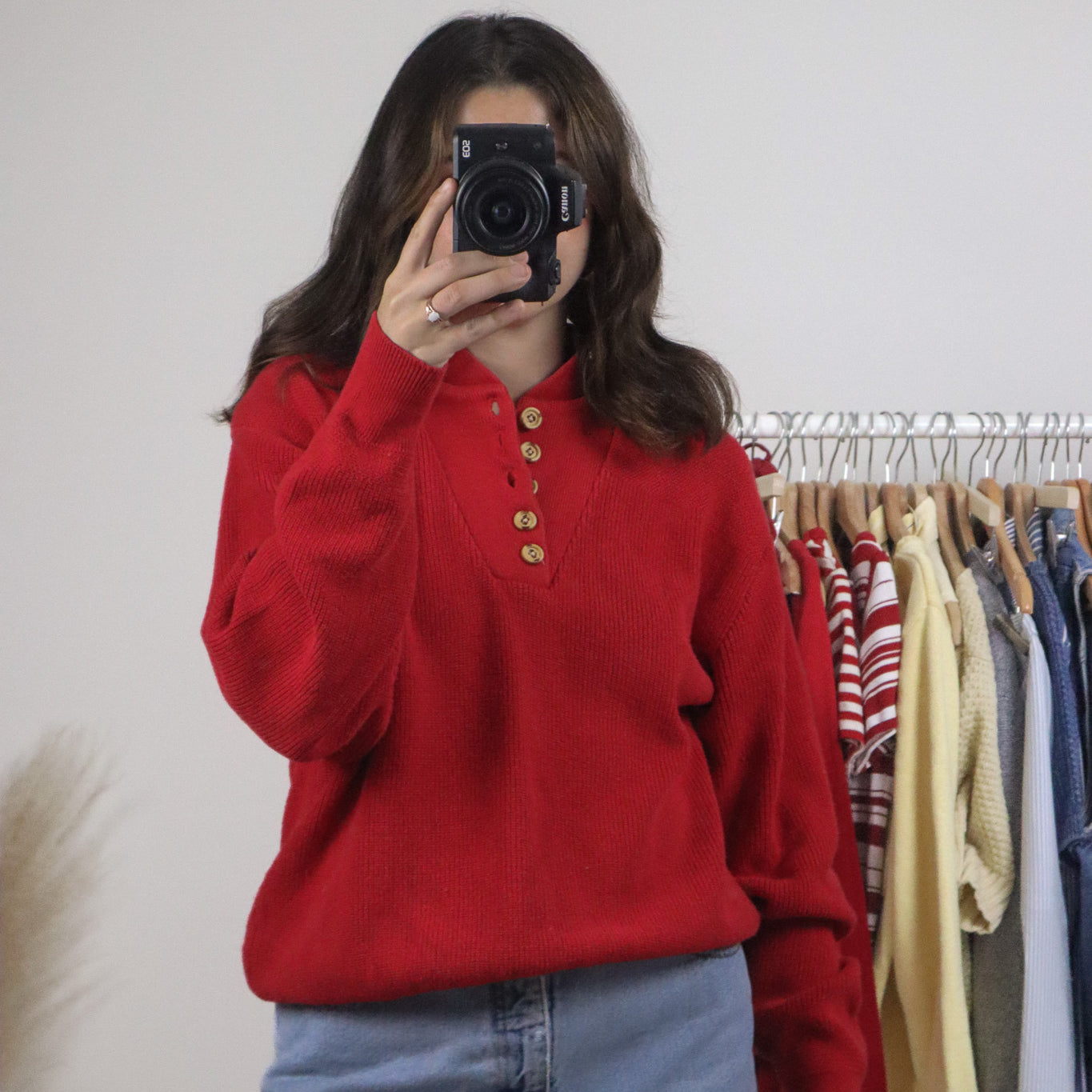 Made in Canada x Vintage x Cotton V-Neck Sweater (M/L)