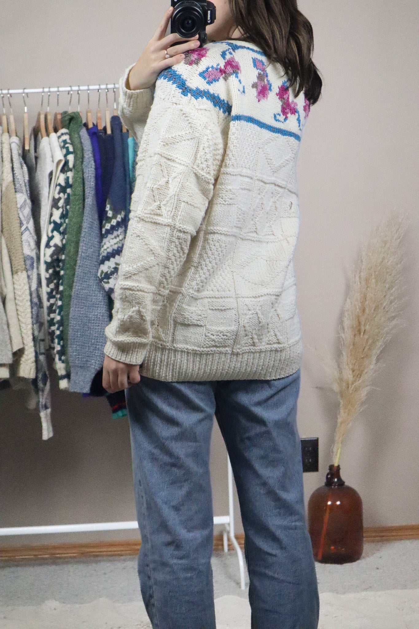 Handknit x V-Neck (M/L)