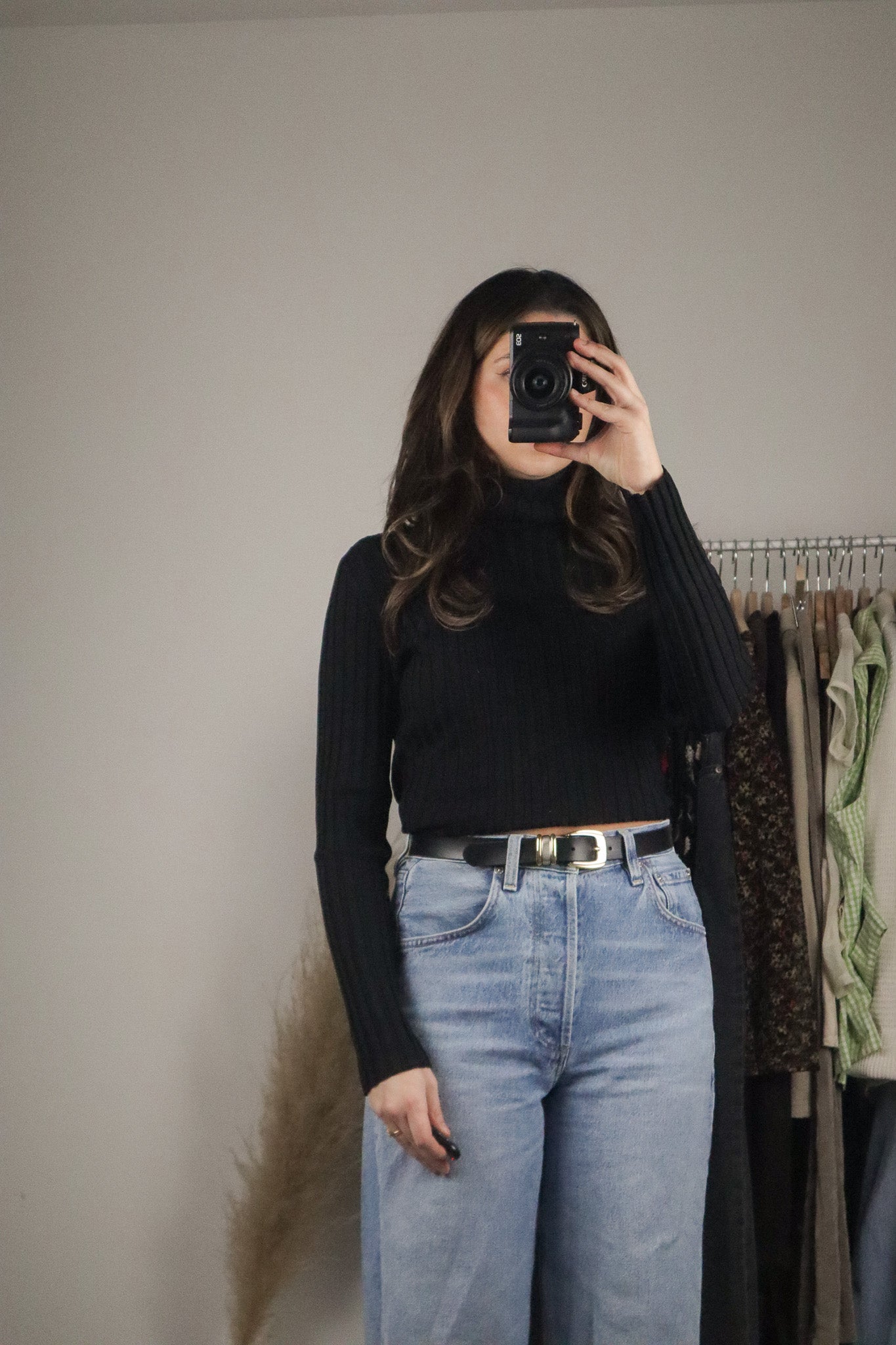 Vintage x Silk Blend Ribbed Turtleneck (S/M)