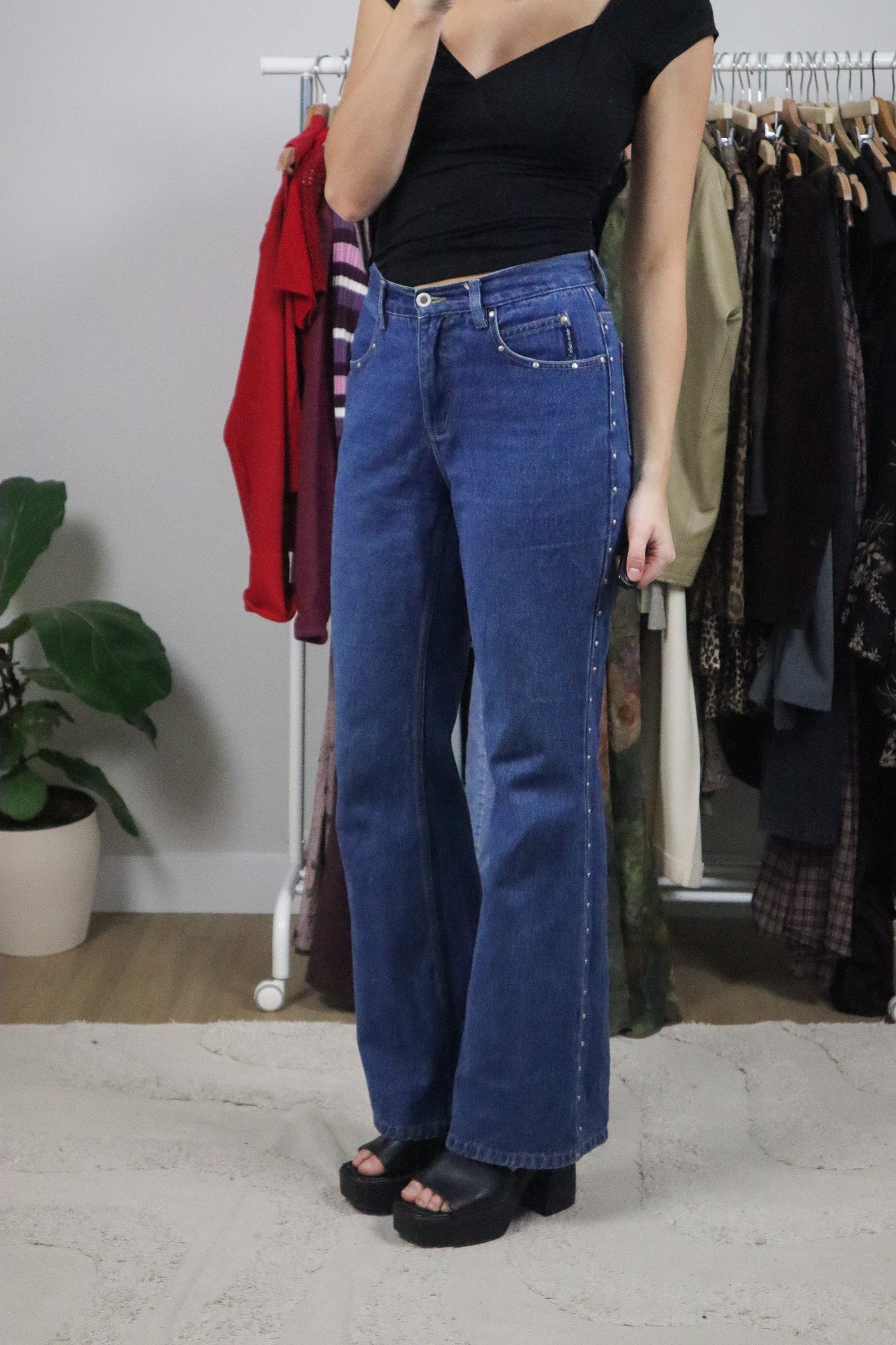 Vintage x Boot Cut Mid-Rise Studded Jeans (28/29)