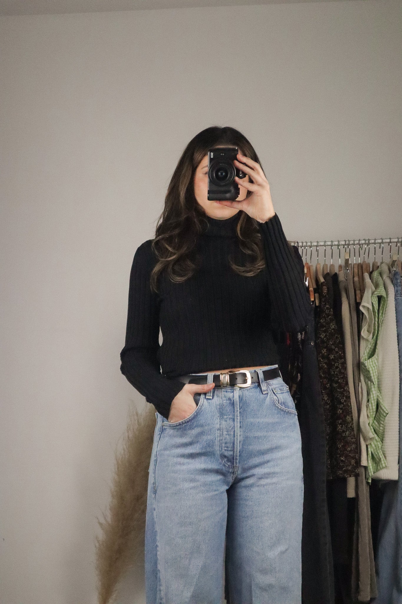 Vintage x Silk Blend Ribbed Turtleneck (S/M)