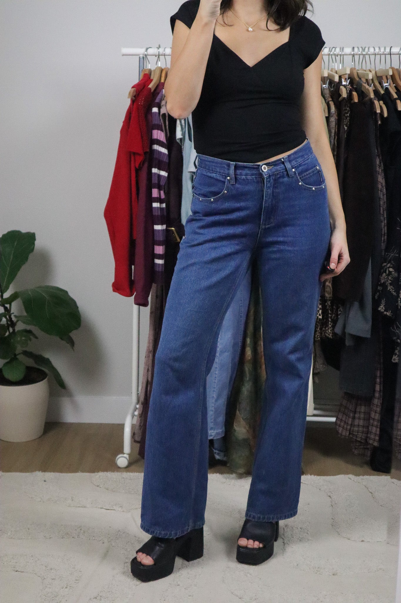 Vintage x Boot Cut Mid-Rise Studded Jeans (28/29)