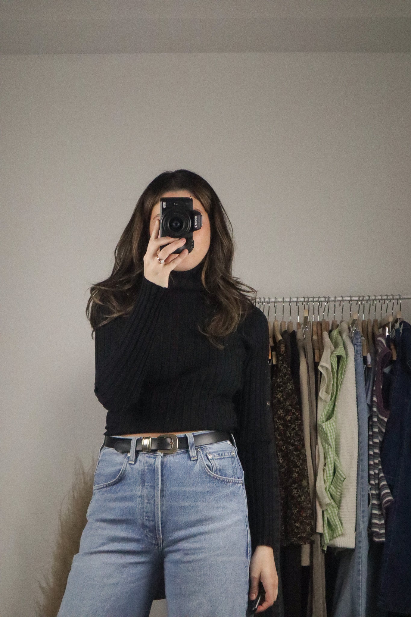 Vintage x Silk Blend Ribbed Turtleneck (S/M)