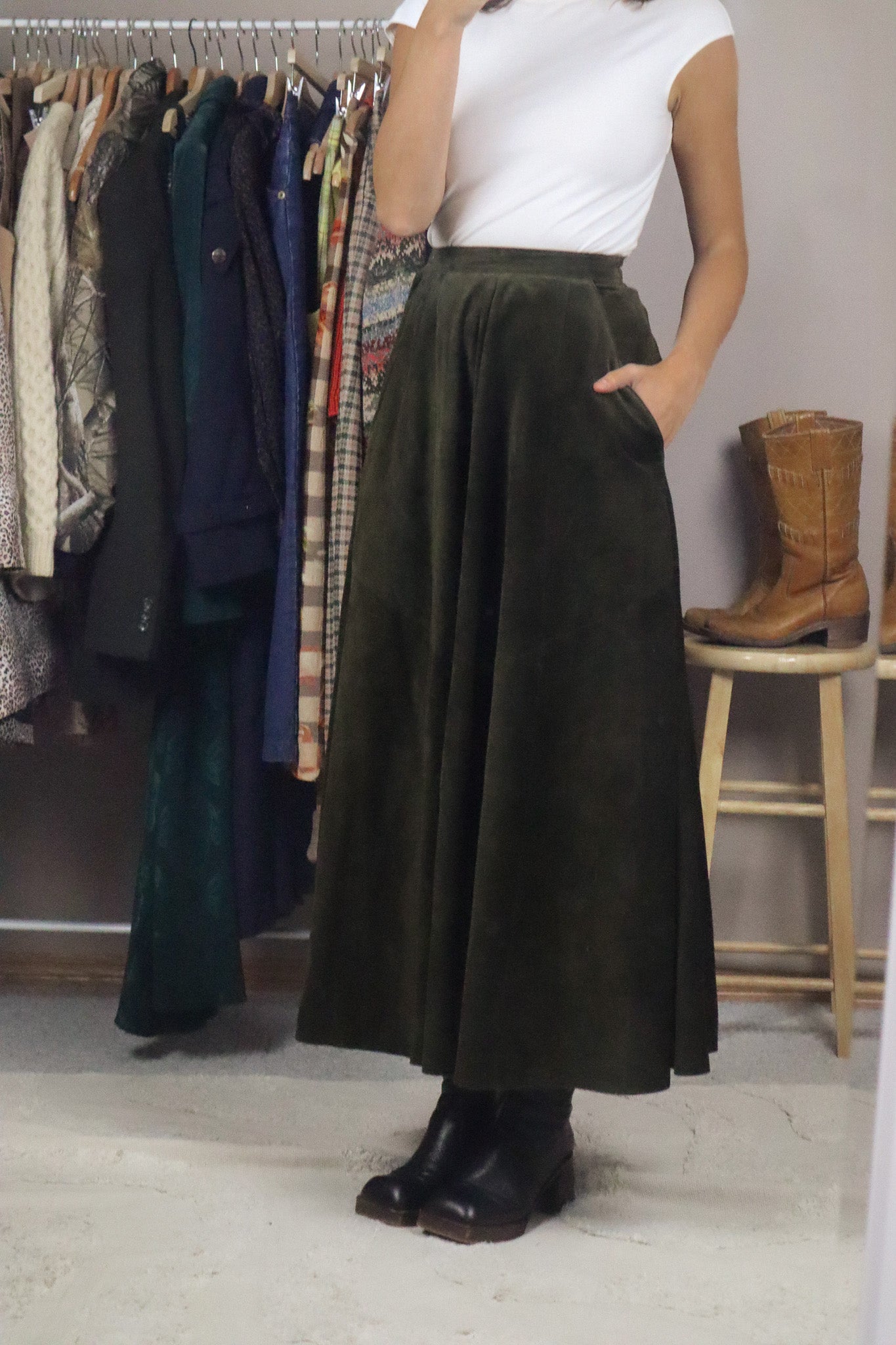 Vintage x Suede Skirt (XXS/XS)