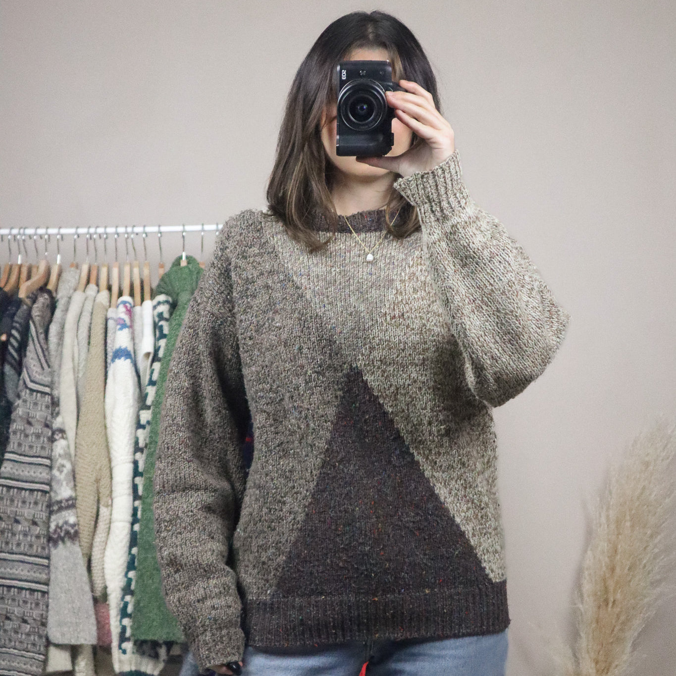 Vintage x Wool Blend Speckled Graphic Knit Sweater (S/M)