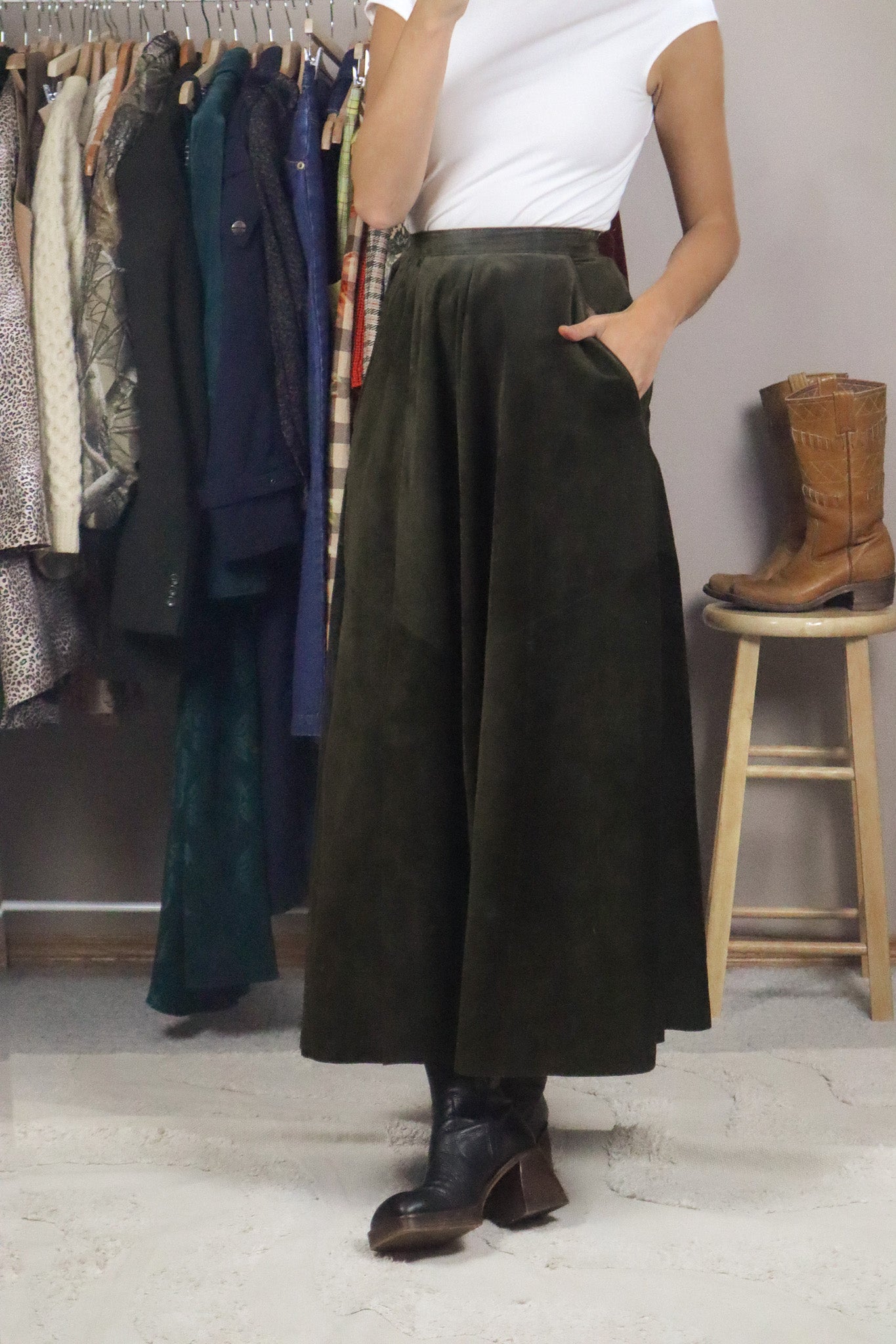 Vintage x Suede Skirt (XXS/XS)