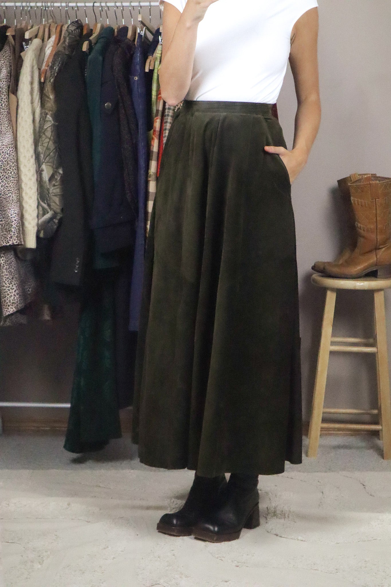 Vintage x Suede Skirt (XXS/XS)