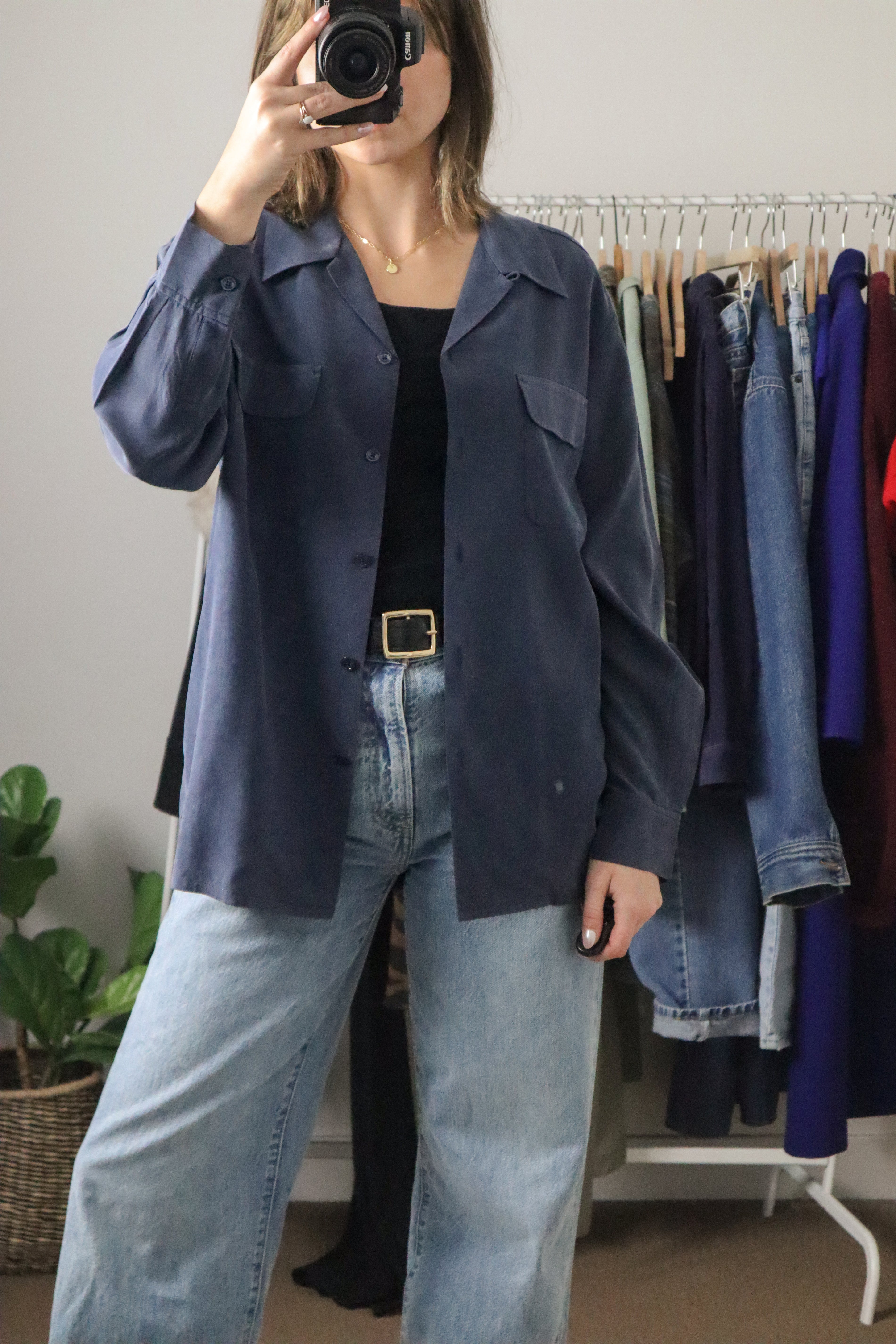 Tommy Bahama x Silk Button Up (M)