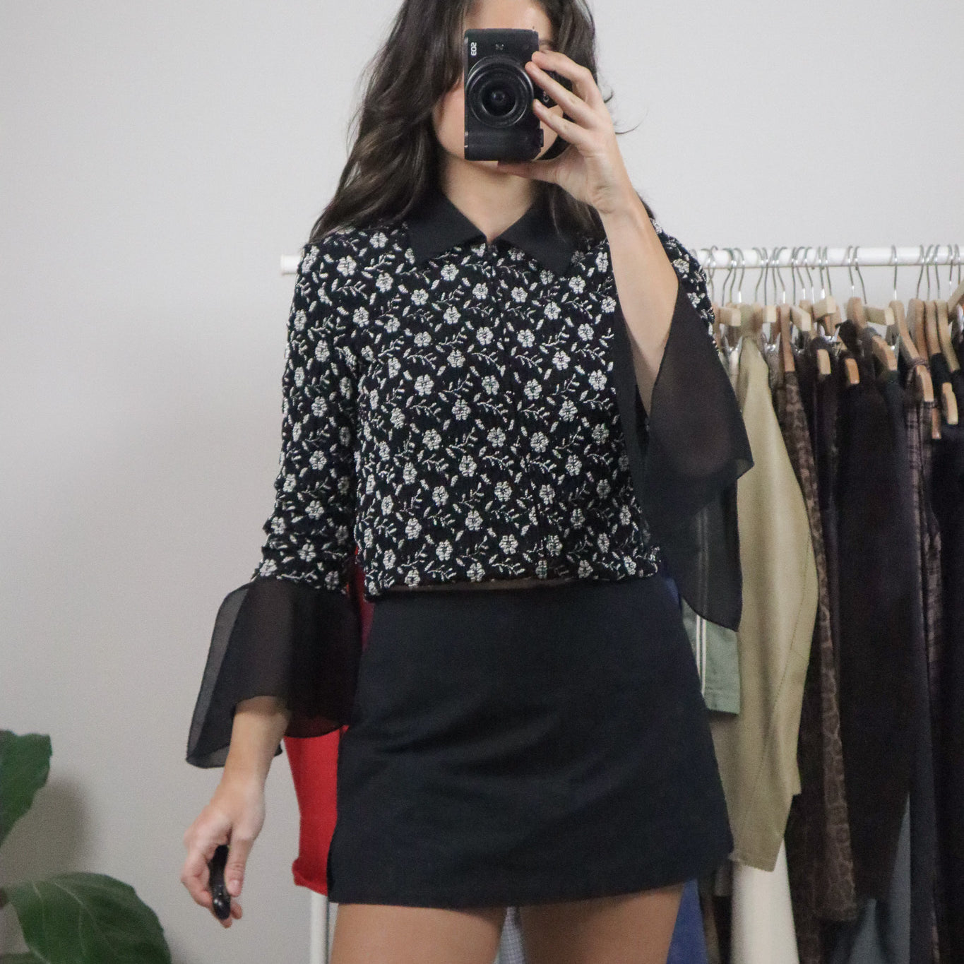 Vintage x Zip-Up Lace Collar Blouse (S)