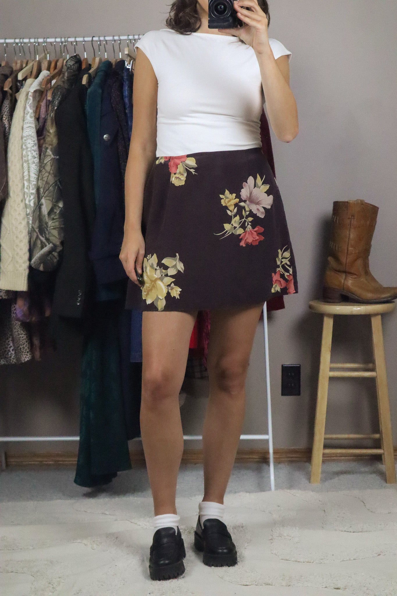 Made in Canada x Vintage x Floral Mini Skirt (8)