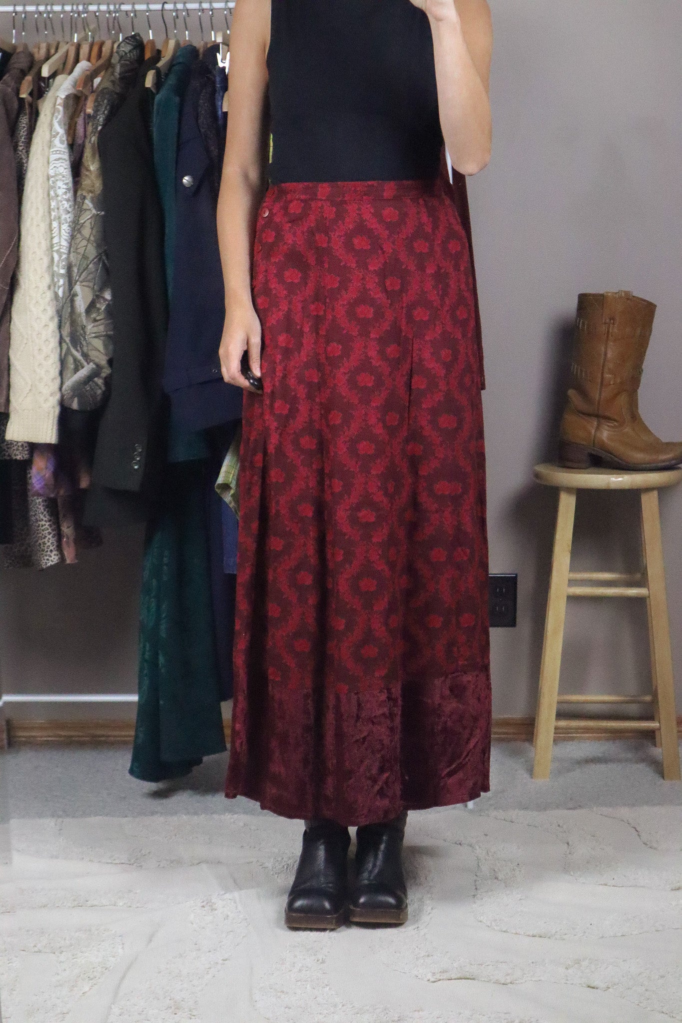 Vintage x Floral & Velvet Maxi Skirt (L)