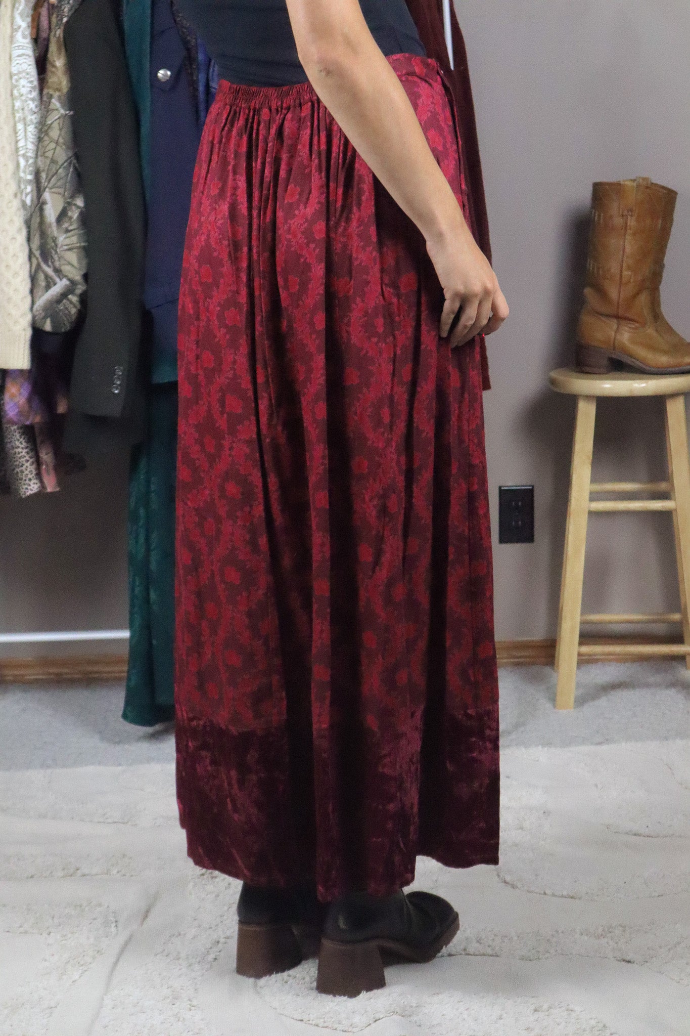 Vintage x Floral & Velvet Maxi Skirt (L)