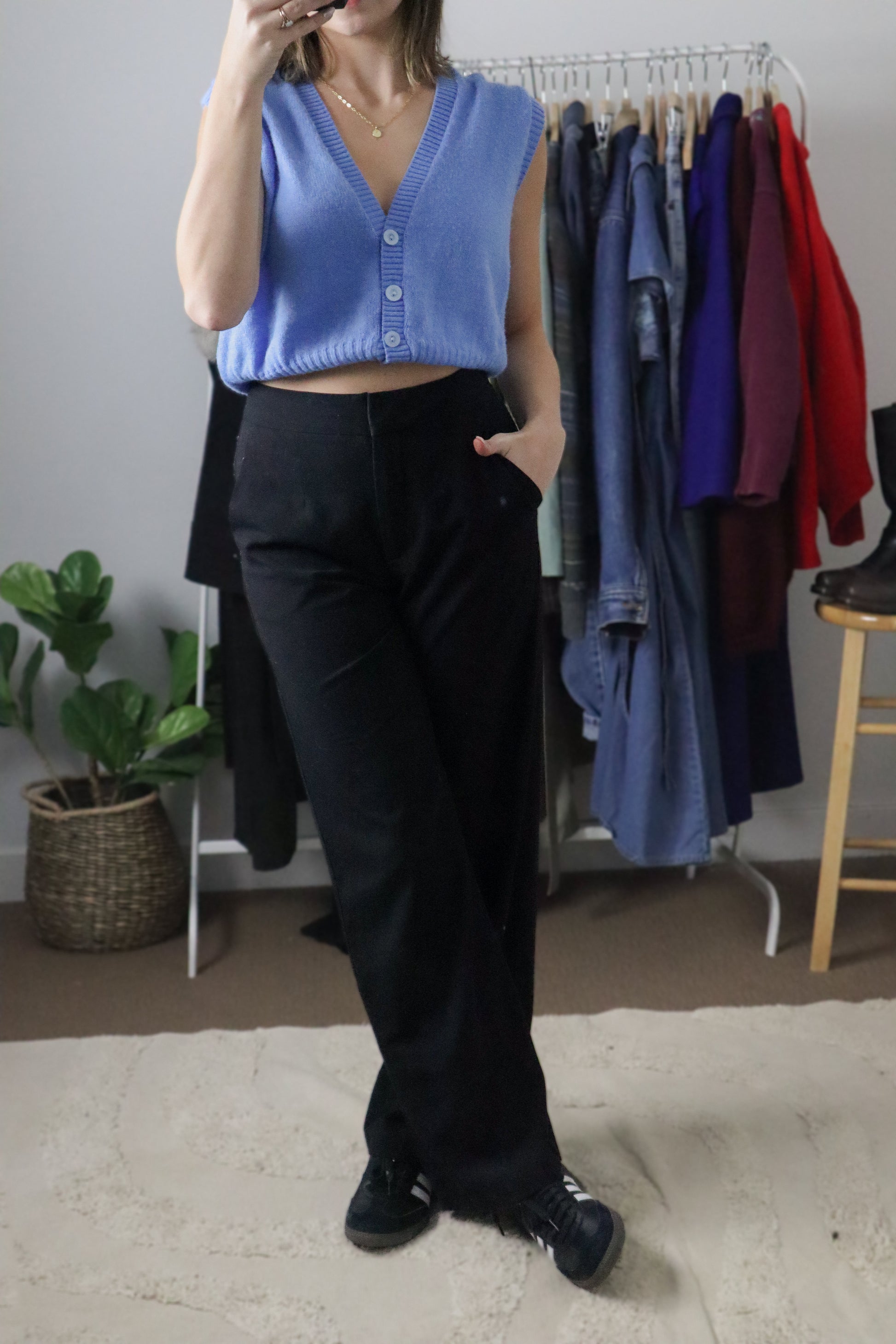 Made in Canada x Vintage x Cropped Vest (S)