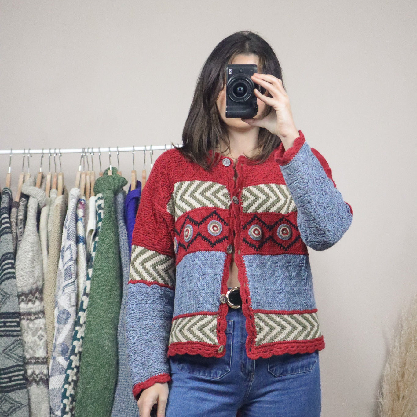 Vintage x Patterned Crocheted Cardigan (M)
