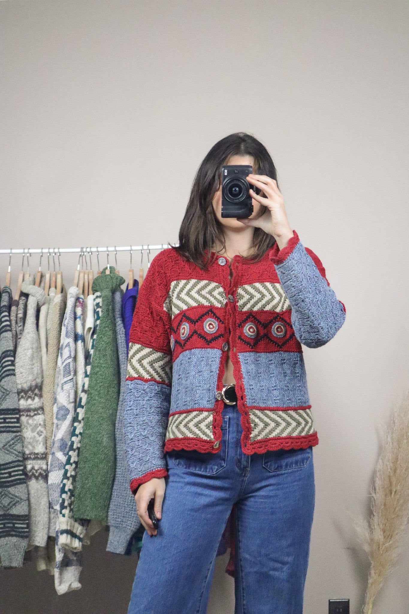 Vintage x Patterned Crocheted Cardigan (M)