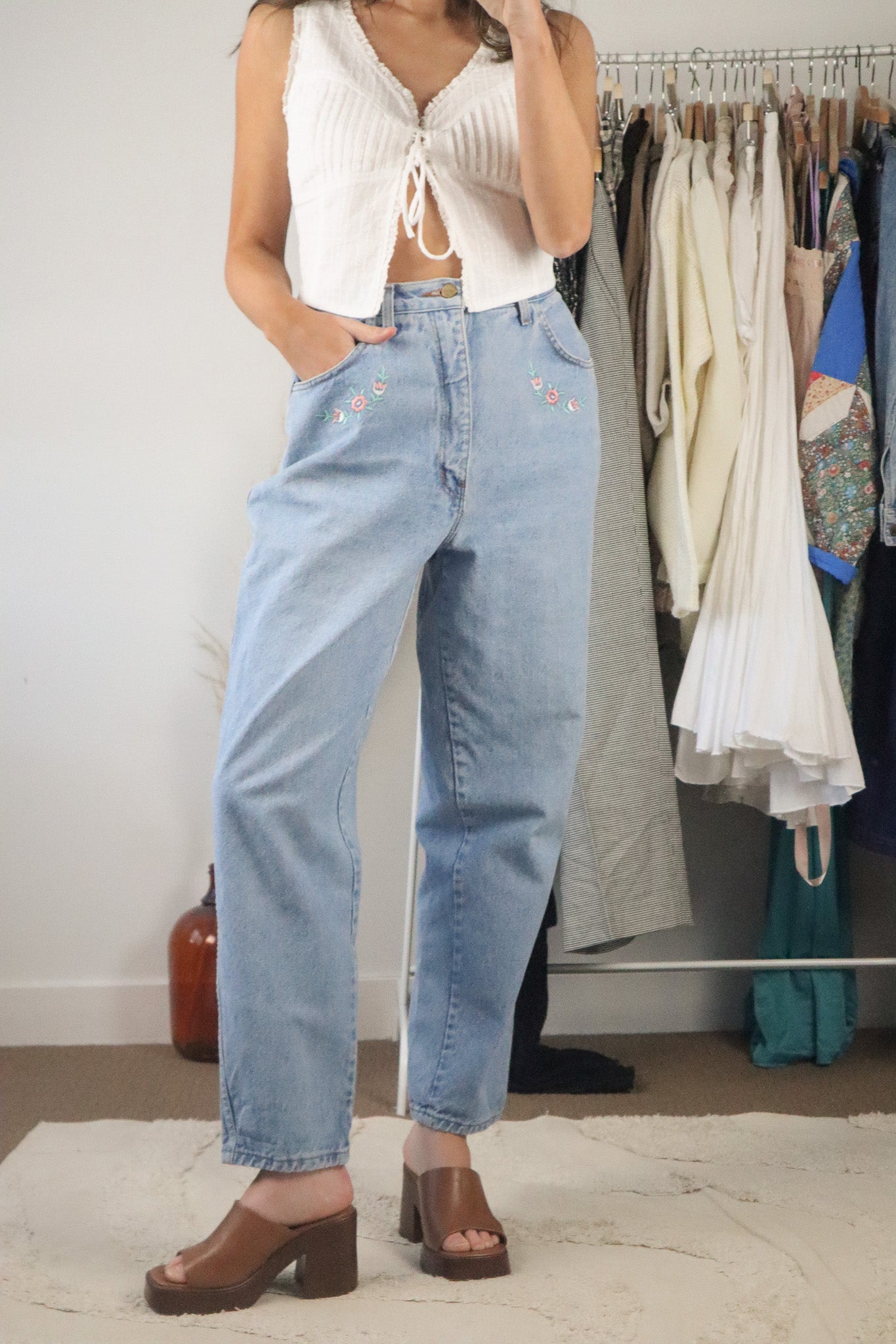 Made in Canada x Vintage x Embroidered Jeans (10/12)