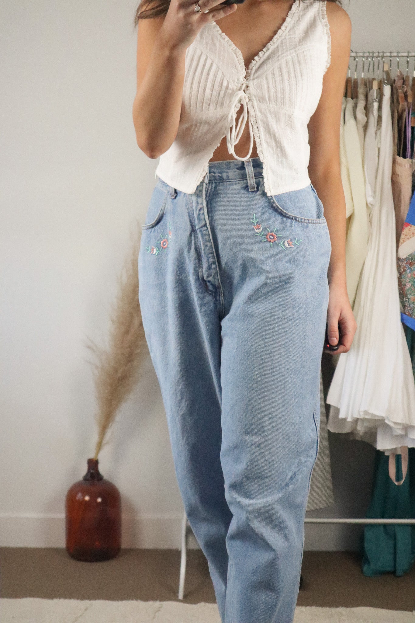 Made in Canada x Vintage x Embroidered Jeans (10/12)