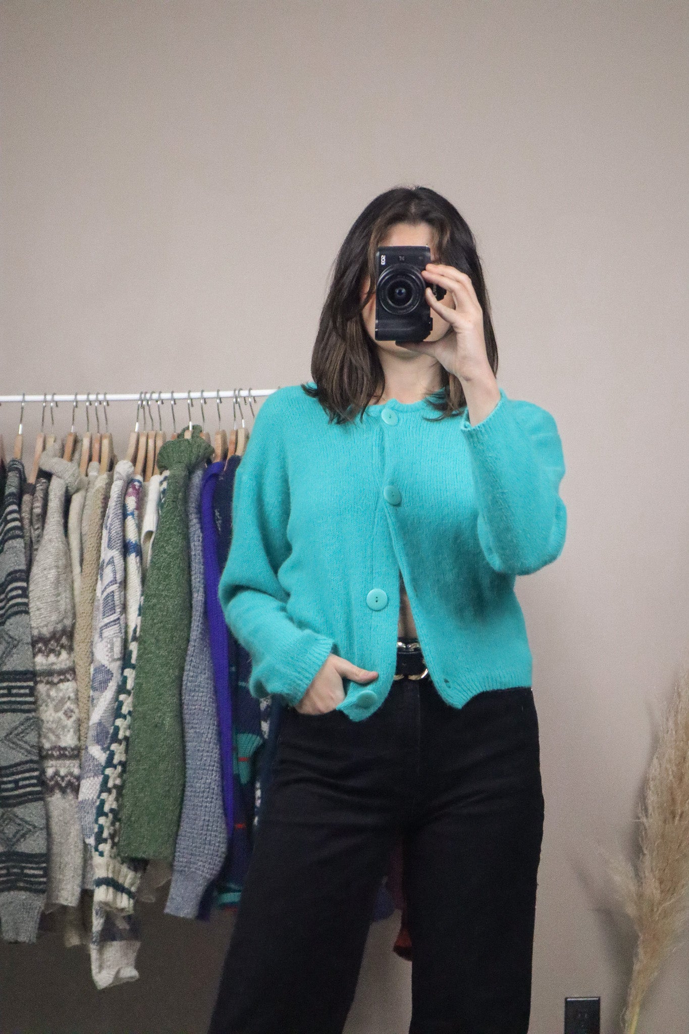 Made in Korea x Vintage x Angora/Wool Cropped Cardi (S)