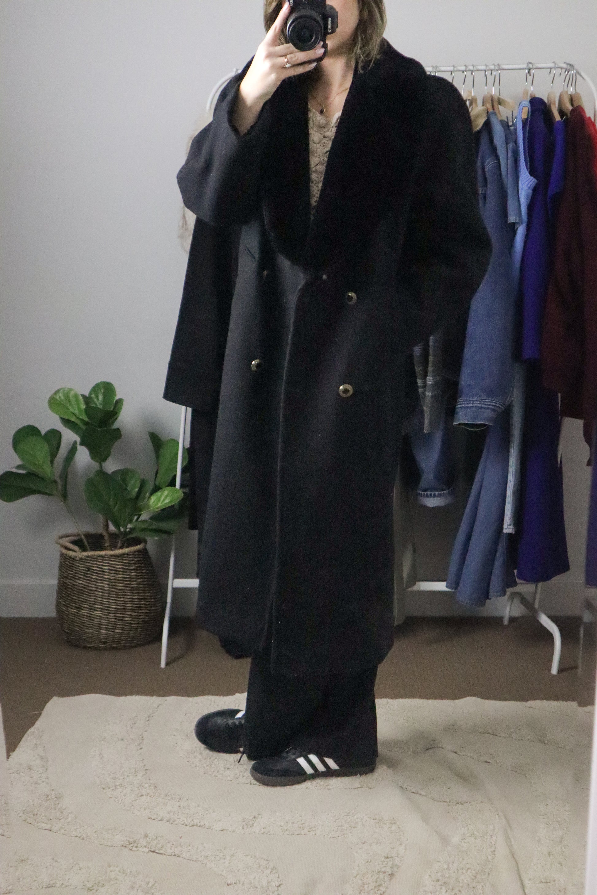 Vintage x Wool Faux Fur Collared Coat (M)