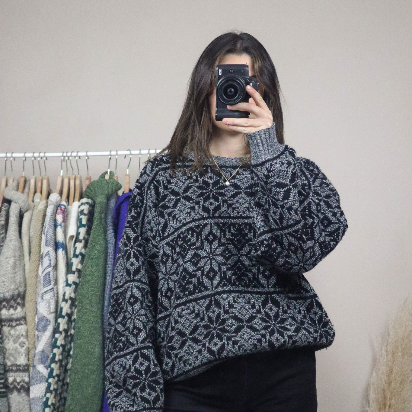 Made in Italy x Vintage x Patterned Sweater (M)