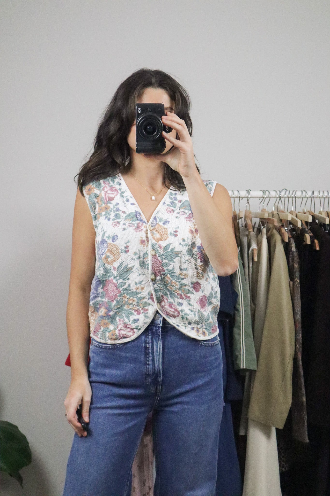 Made in USA x Vintage x Floral Knit Vest (M)