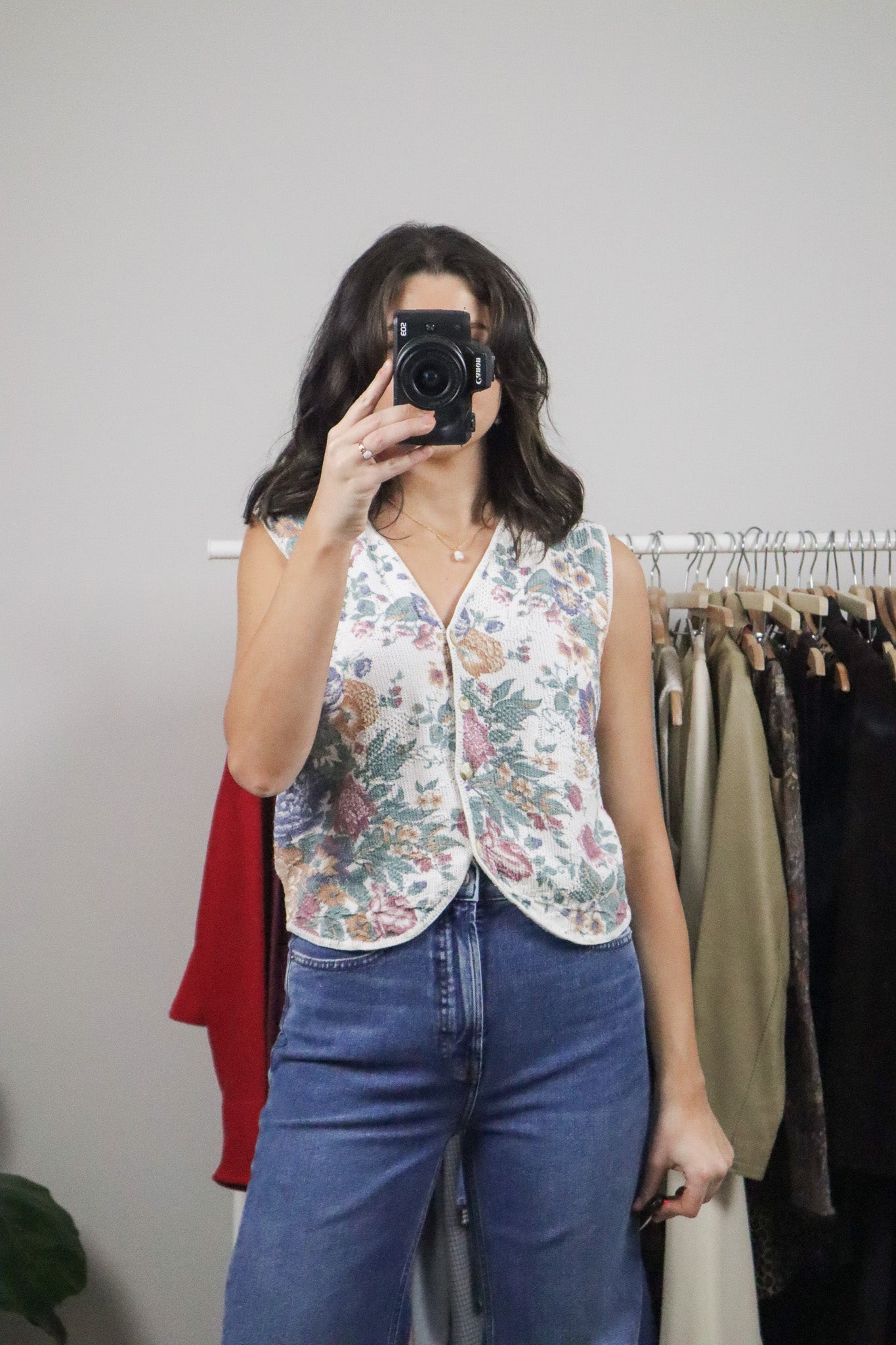 Made in USA x Vintage x Floral Knit Vest (M)