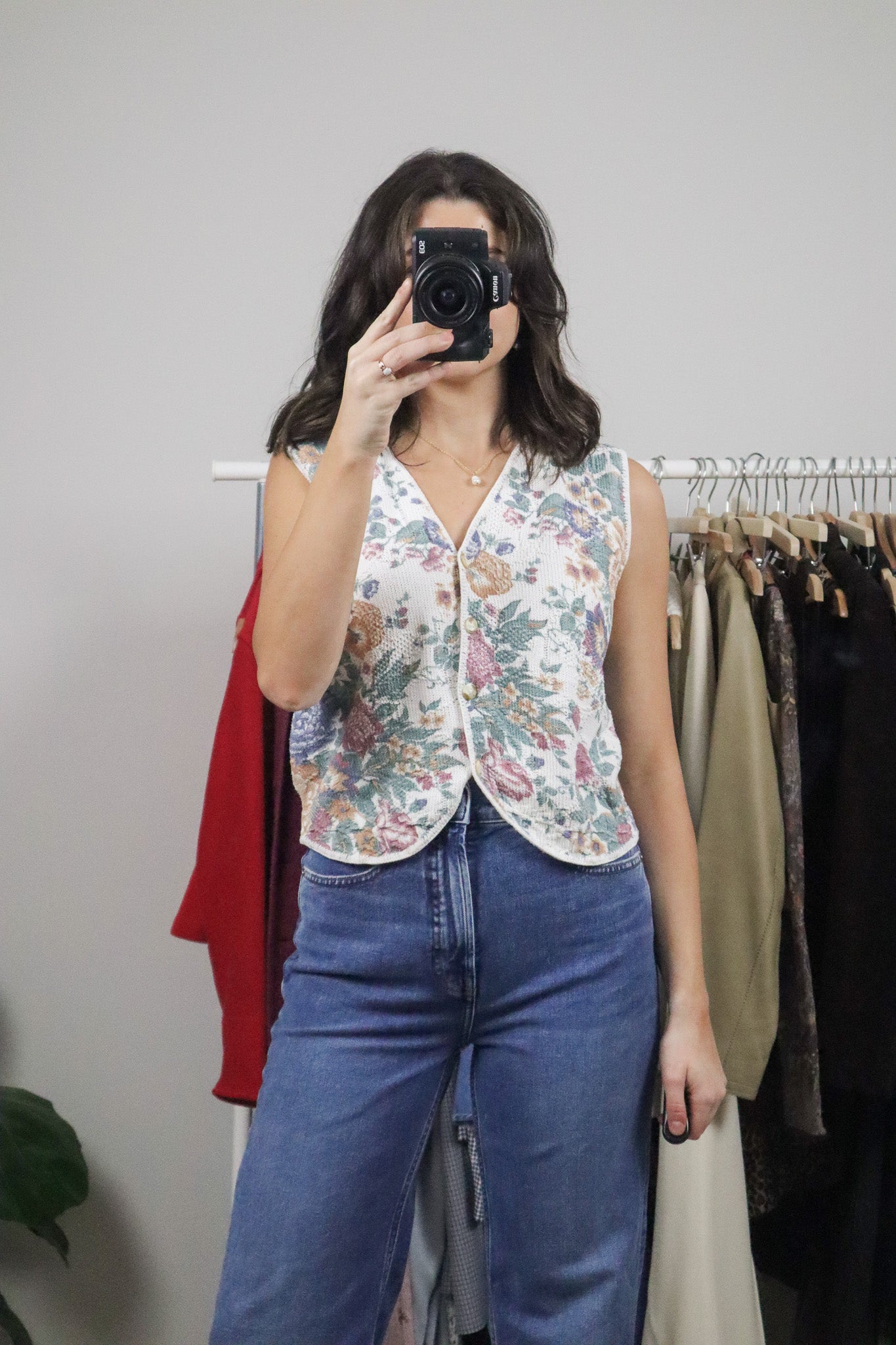 Made in USA x Vintage x Floral Knit Vest (M)