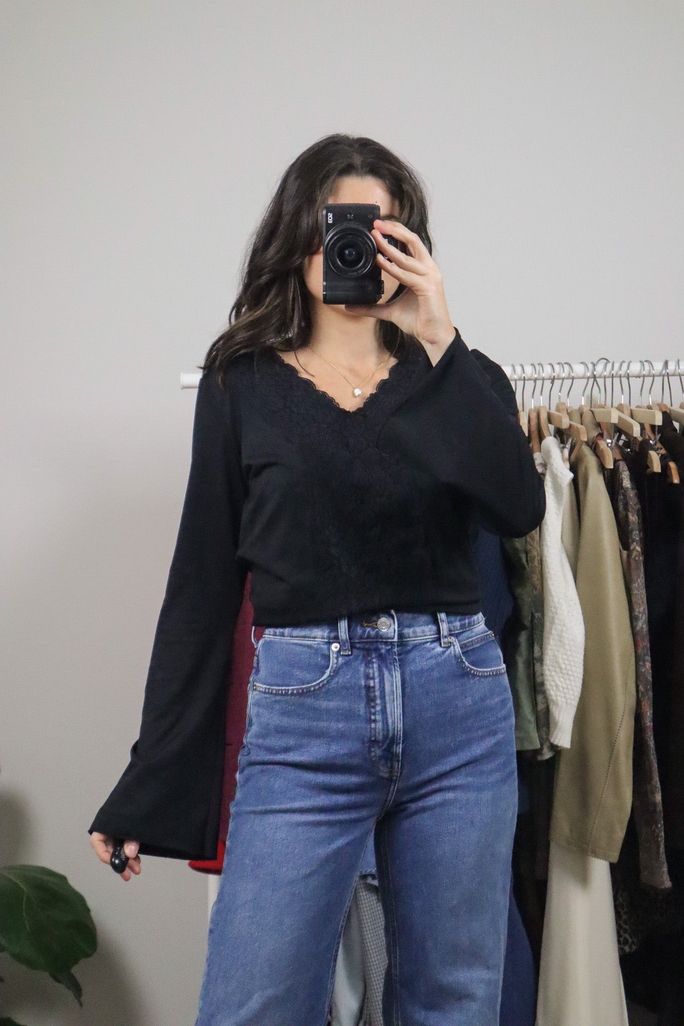 Vintage x Lace Long-Sleeve Top (M)