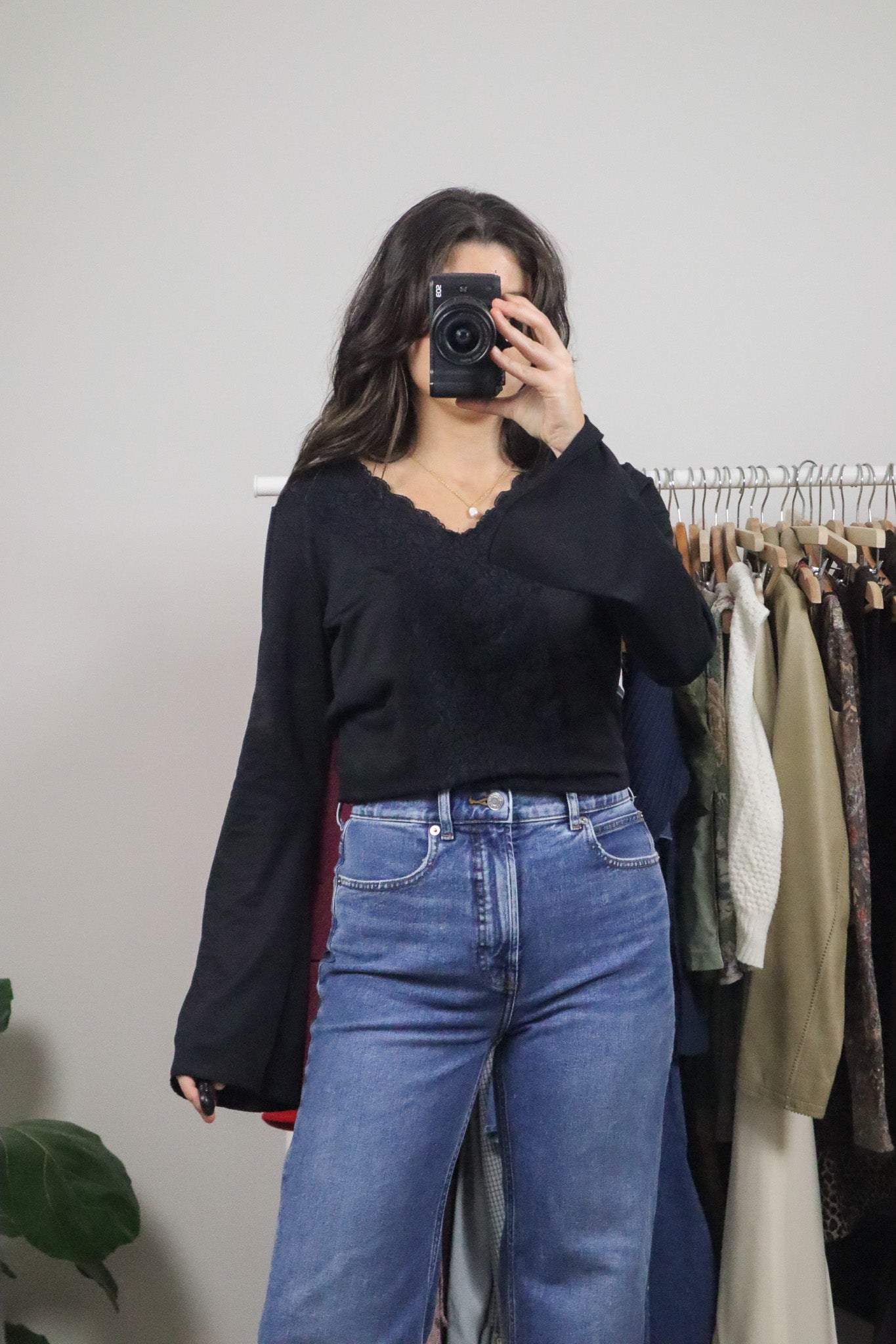 Vintage x Lace Long-Sleeve Top (M)