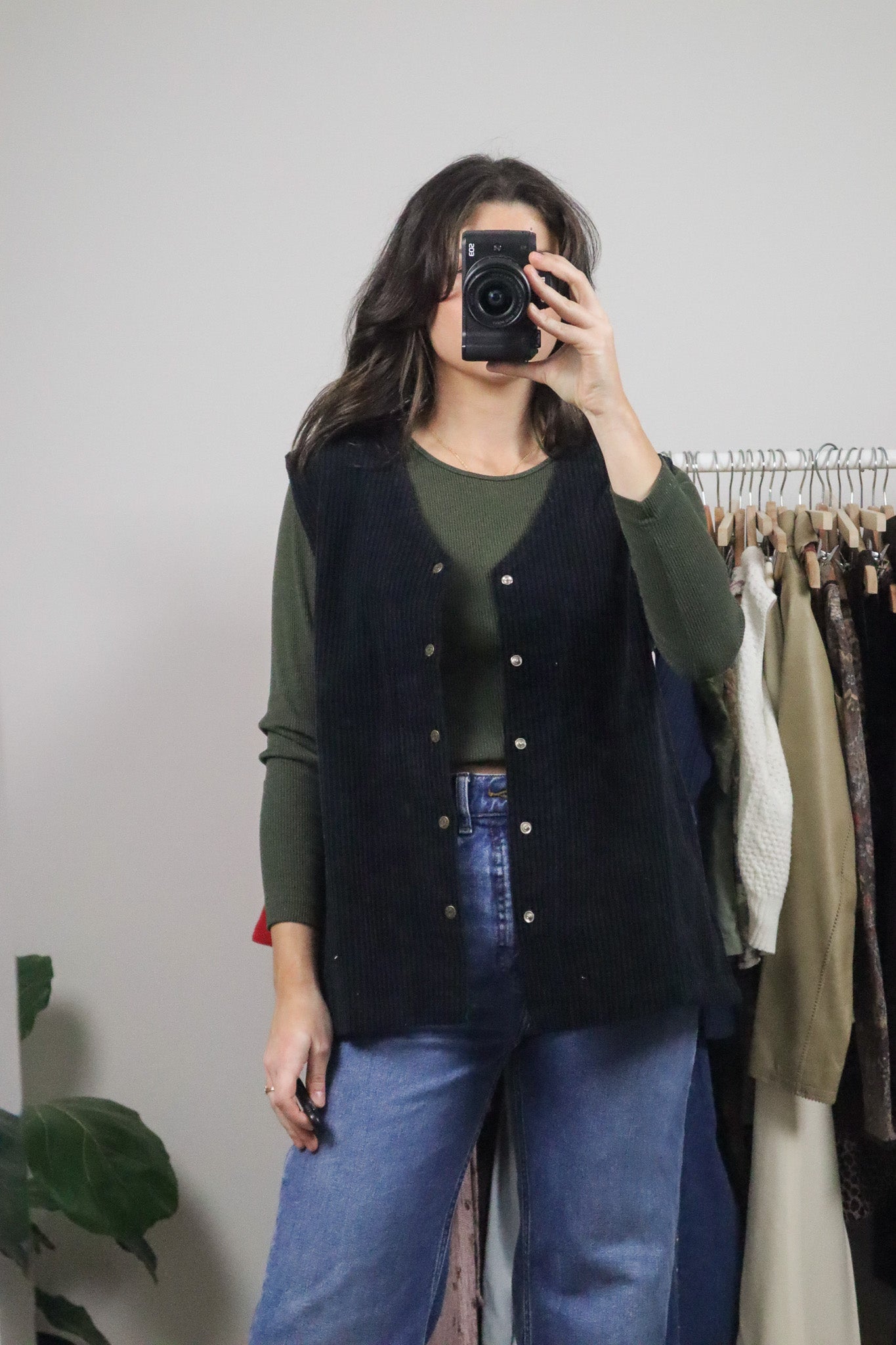 Made in Canada x Vintage x Corduroy Vest (L/XL)