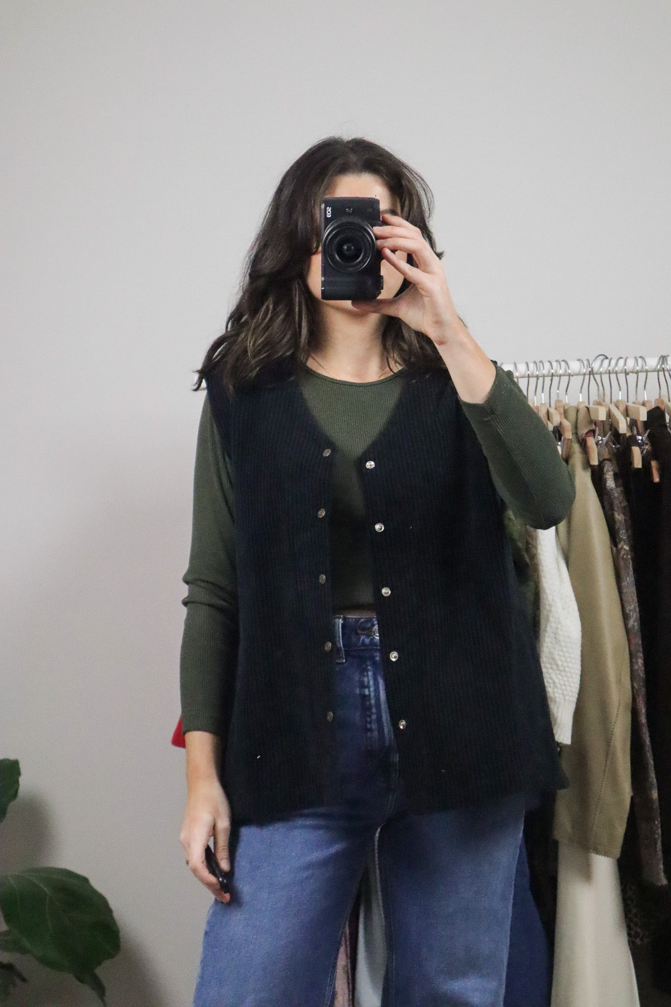 Made in Canada x Vintage x Corduroy Vest (L/XL)