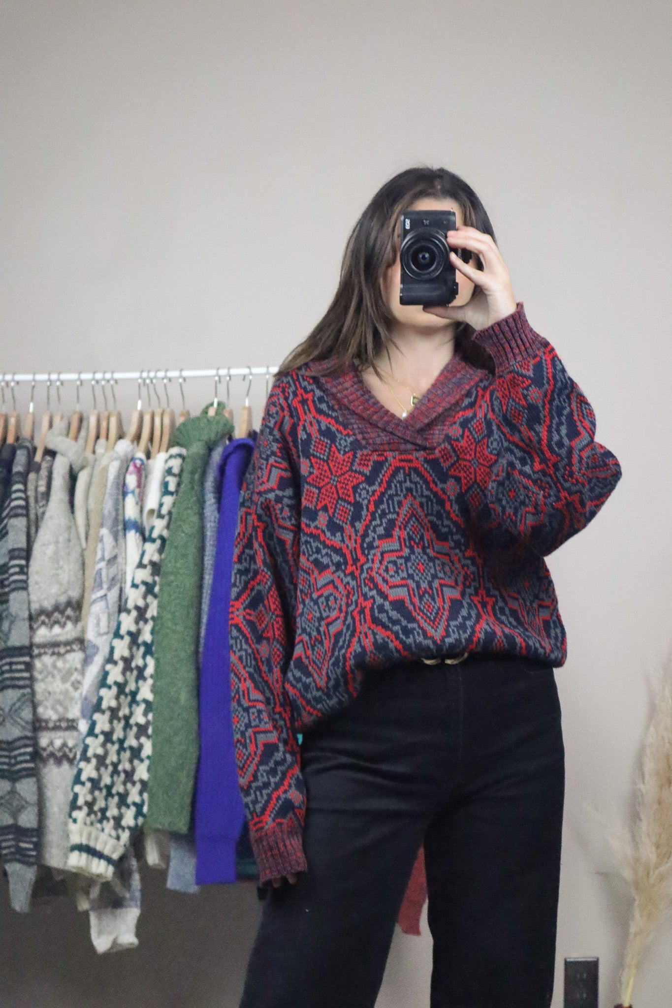 Made in Korea x Vintage x Givenchy Patterned Wool Blend Knit (M)