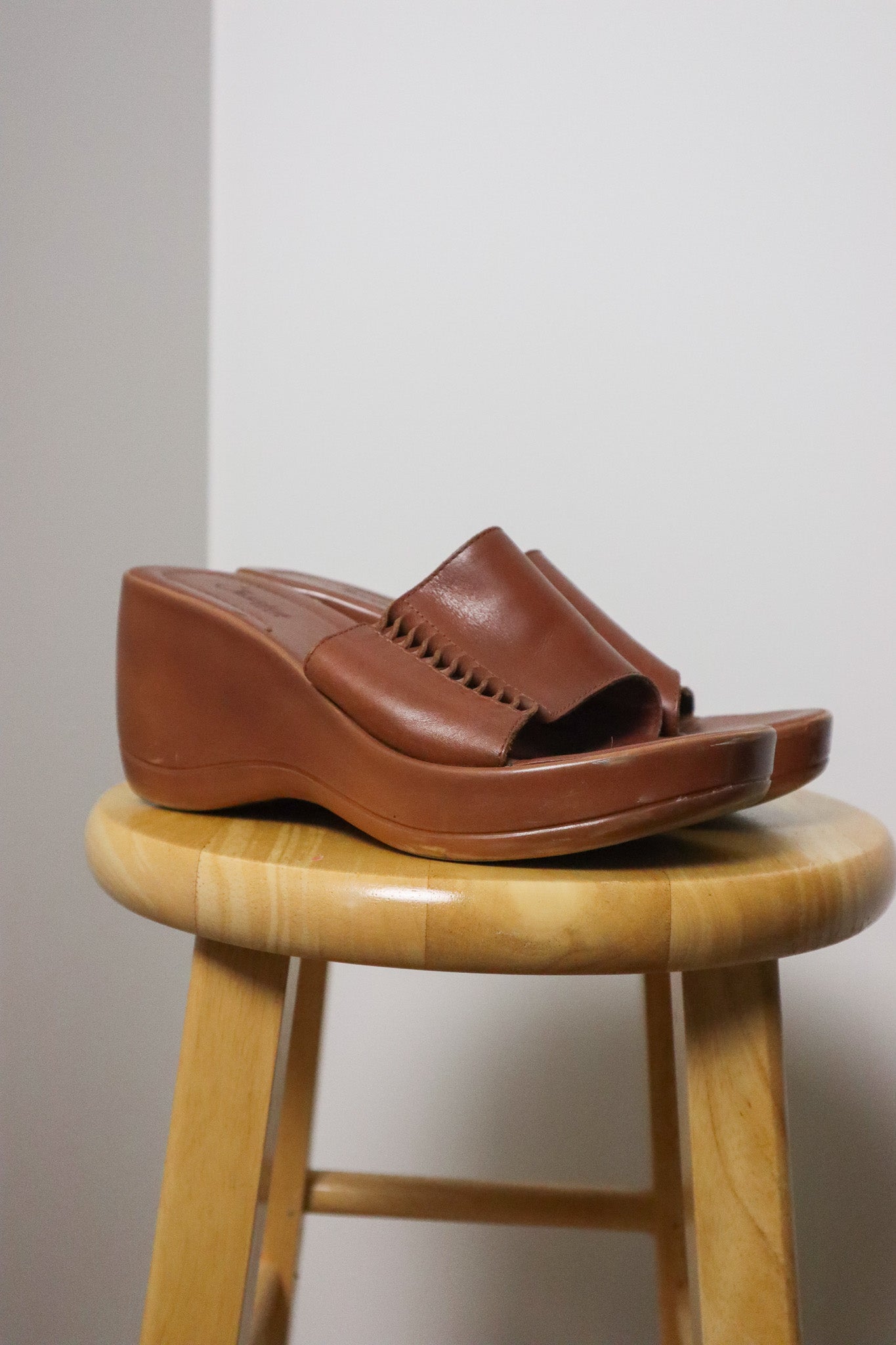 Vintage x Platform Shoes (7.5)