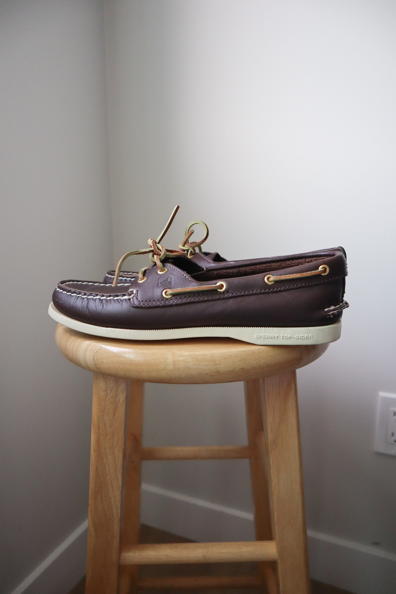 Sperry x Leather Boat Shoes (W9.5/10)