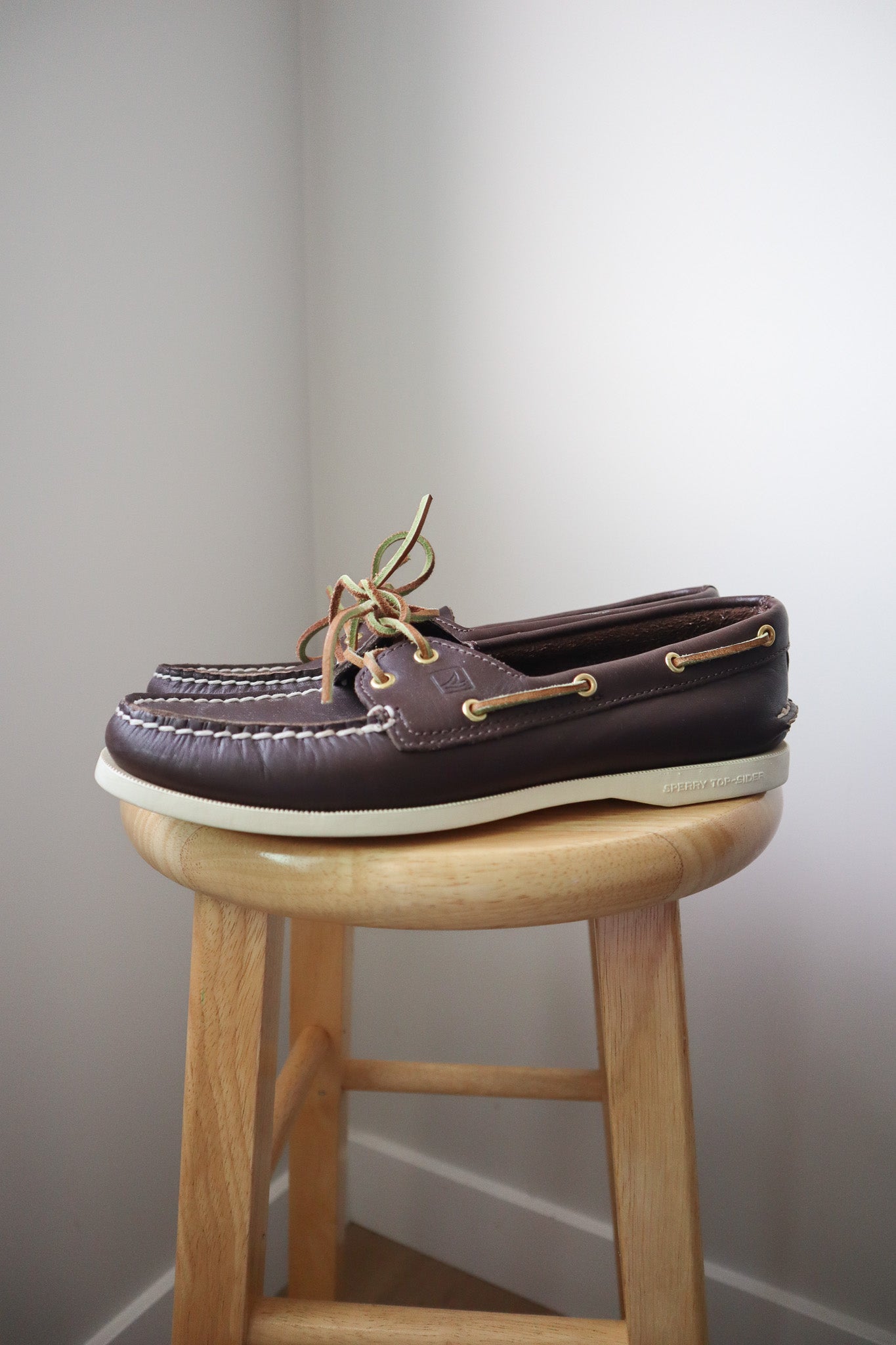 Sperry x Leather Boat Shoes (W9.5/10)