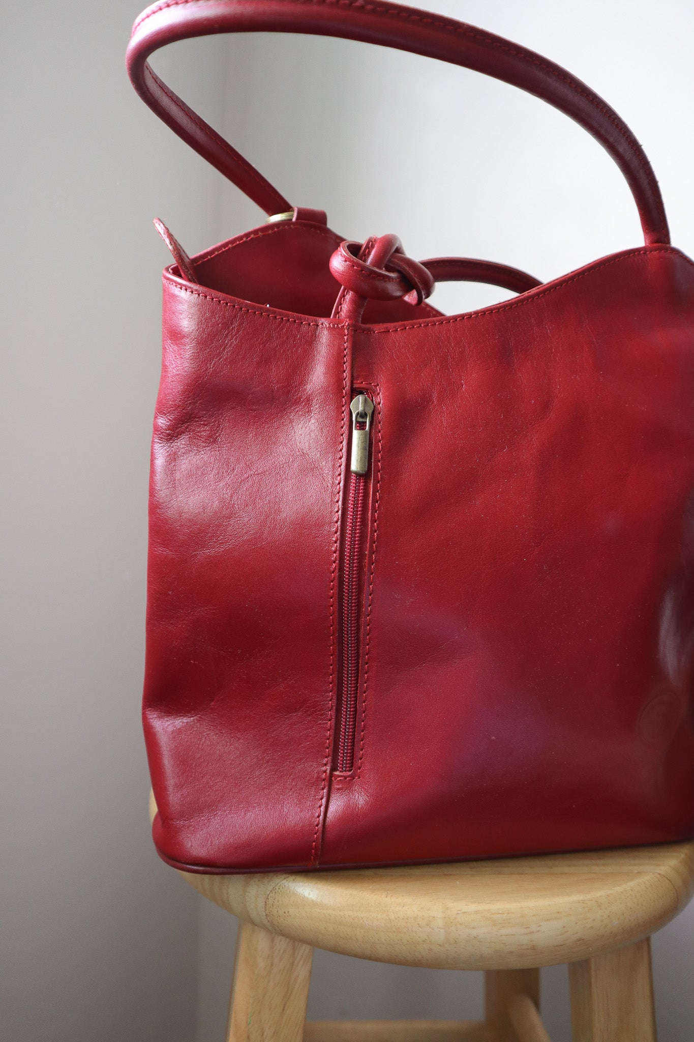 Made in Italy x Leather Convertible Purse